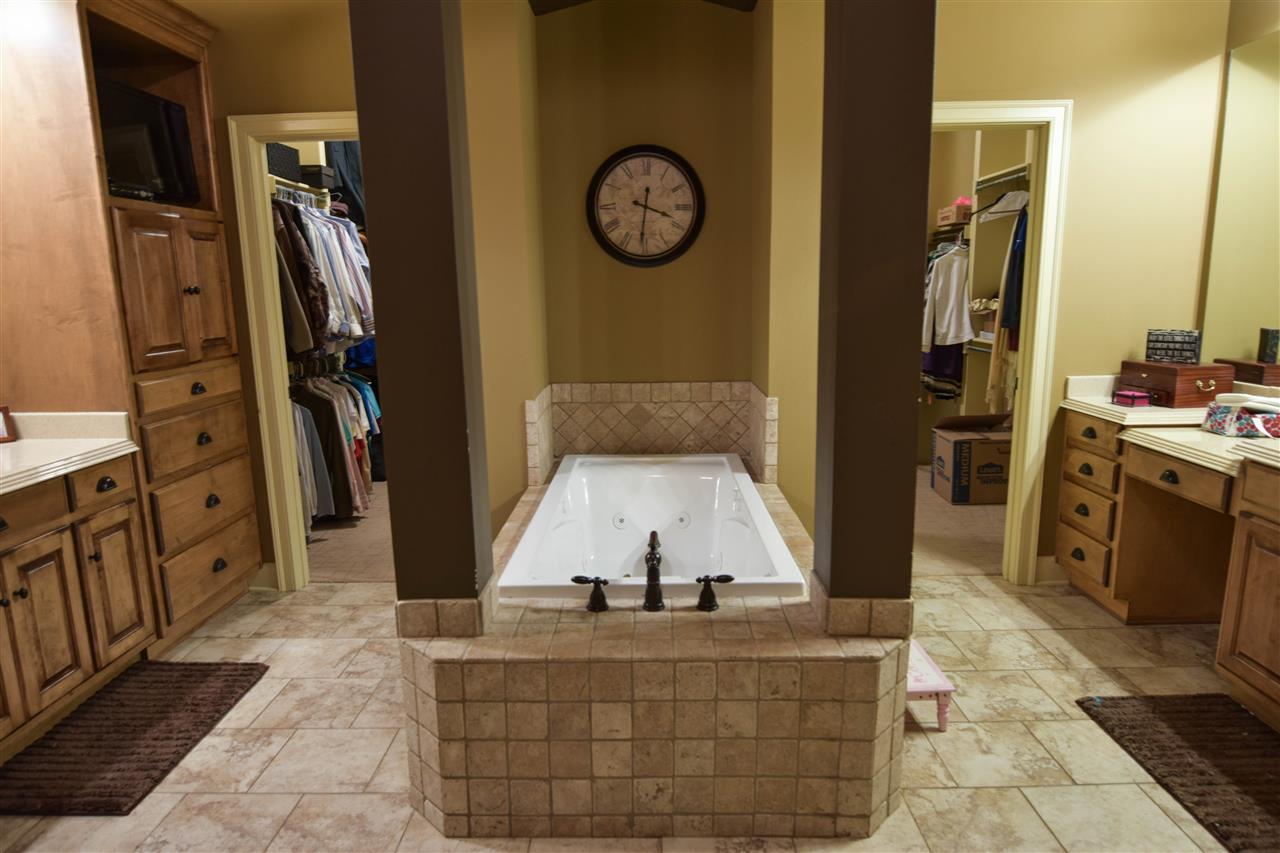 CENTENNIAL - Residential