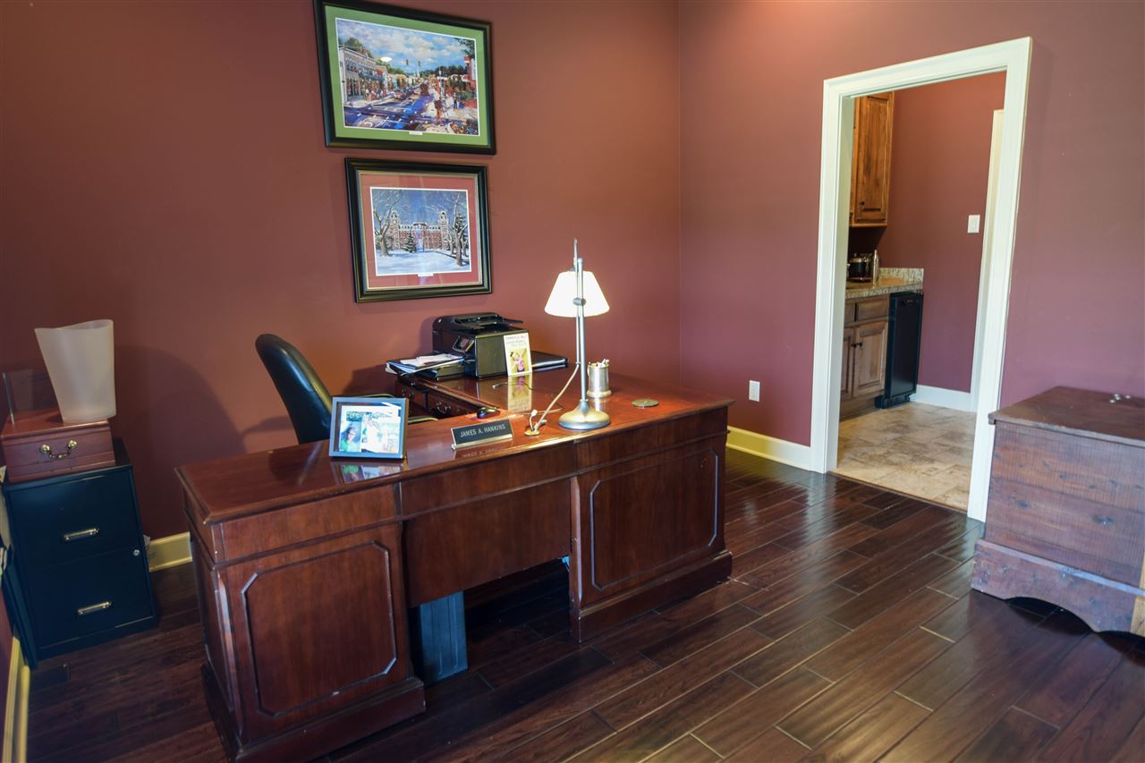 CENTENNIAL - Residential