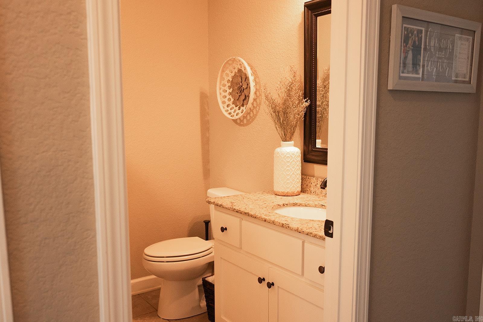 CROSS CREEK - Residential