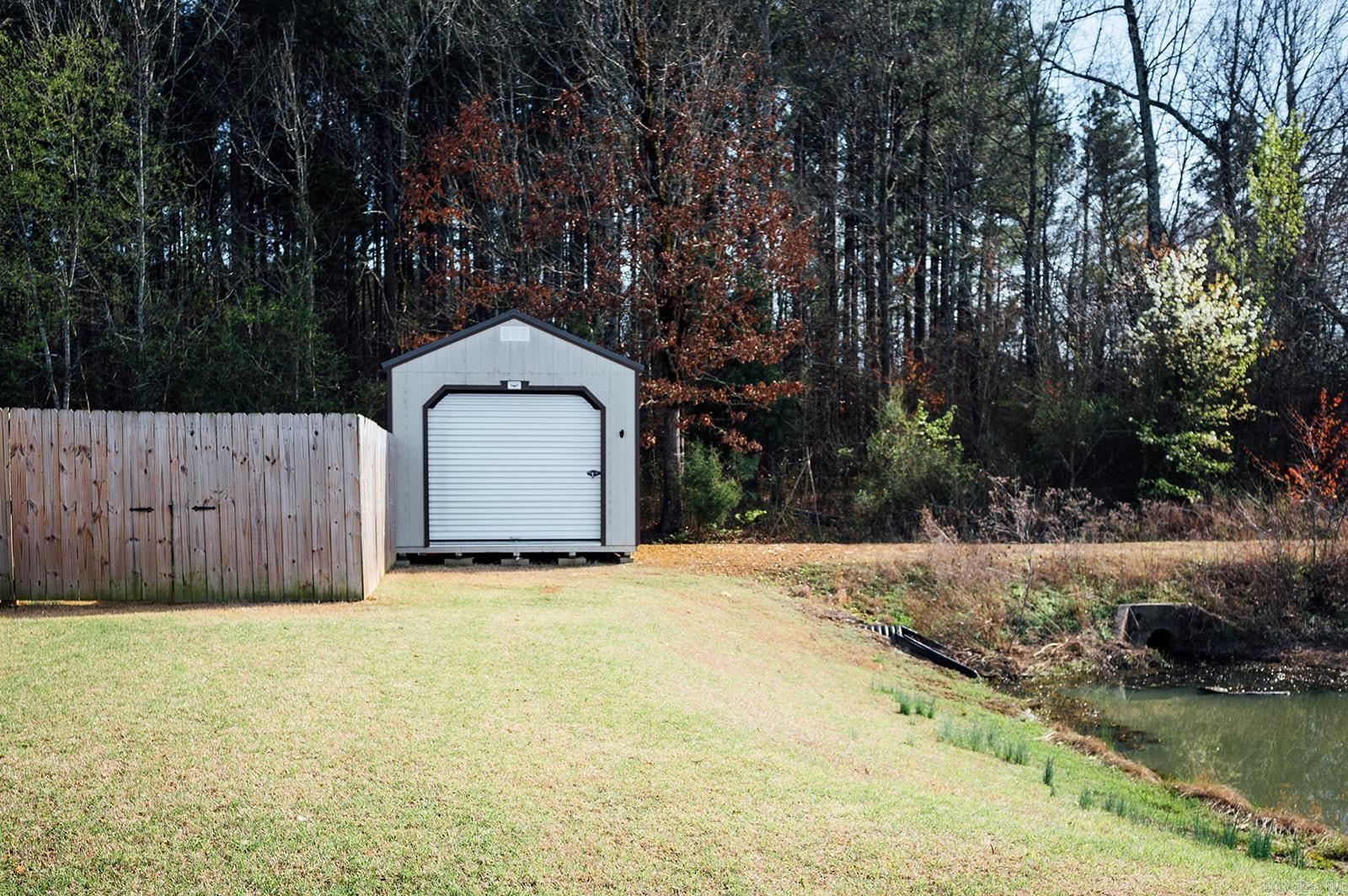 CROSS CREEK - Residential