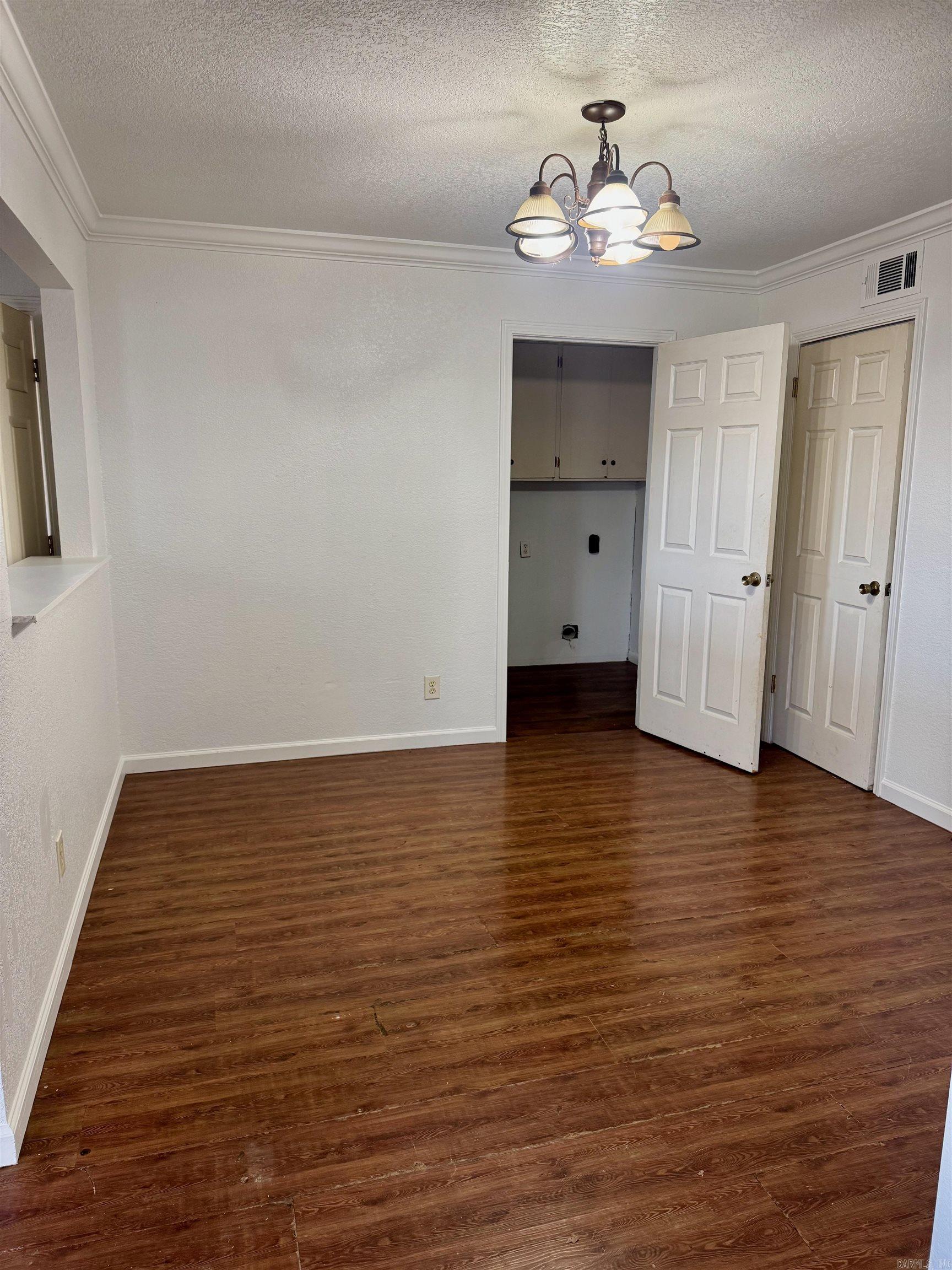 Hayes 2nd - Residential