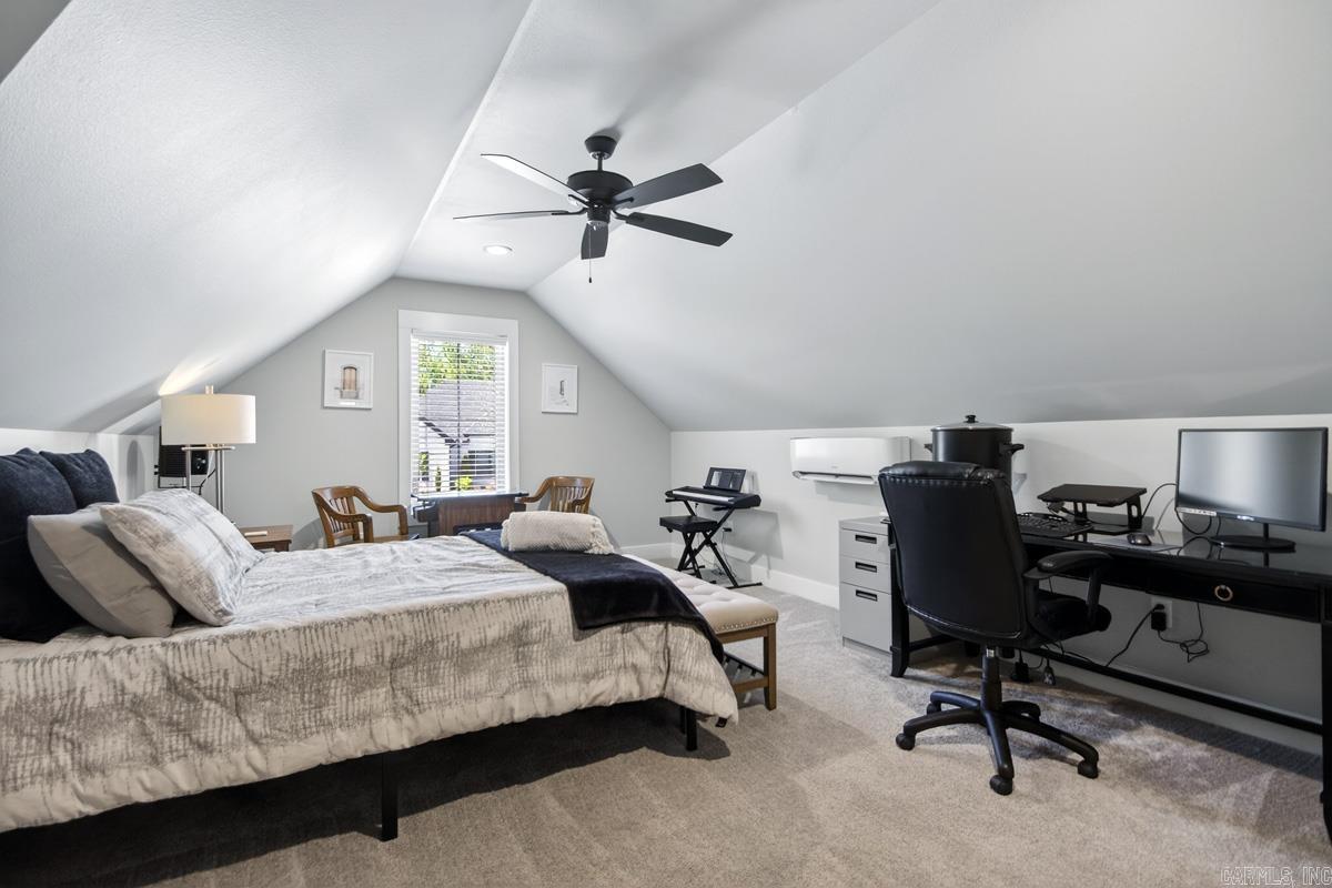 FIELDS OF HURRICANE LAKE ESTATES - Residential