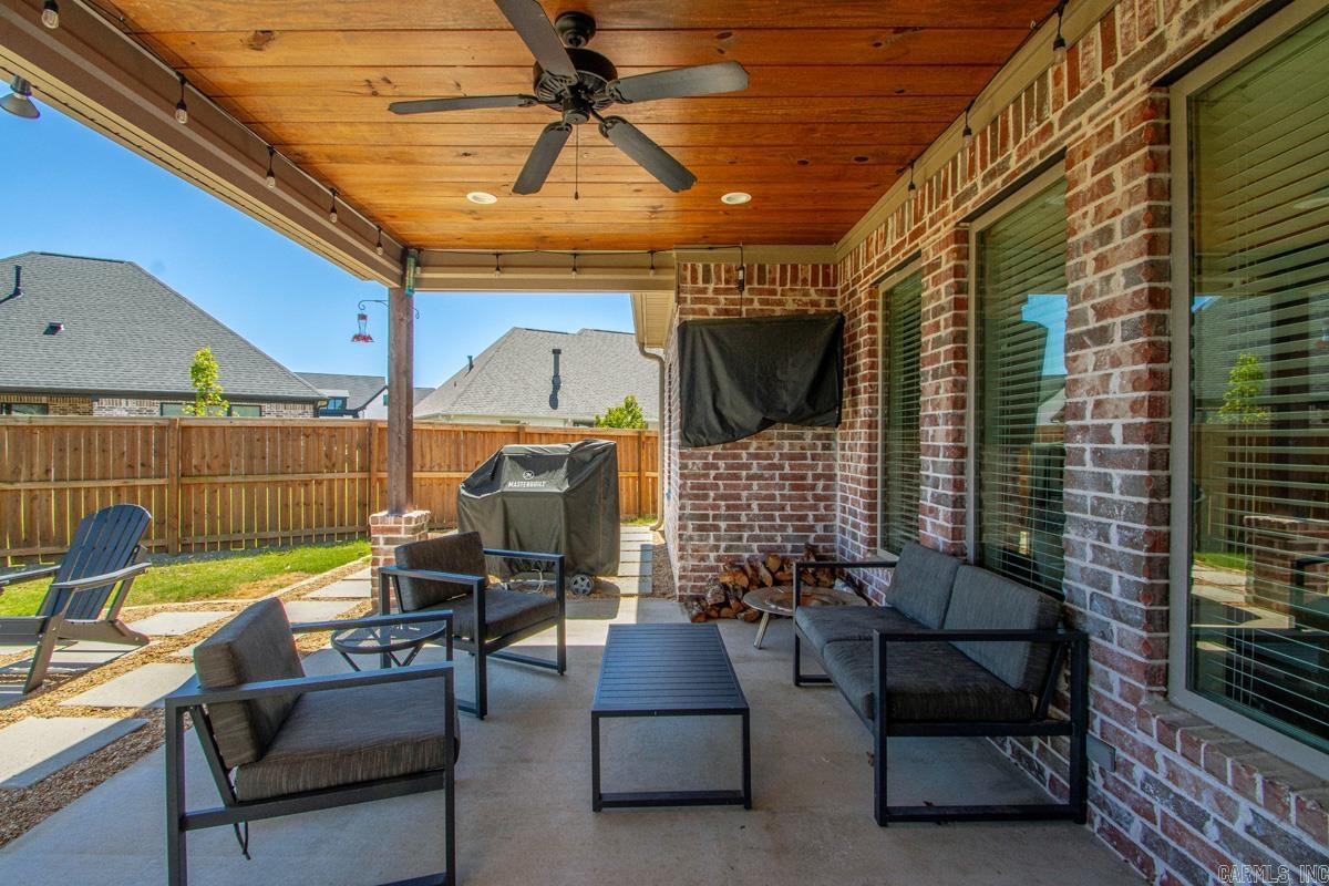 FIELDS OF HURRICANE LAKE ESTATES - Residential