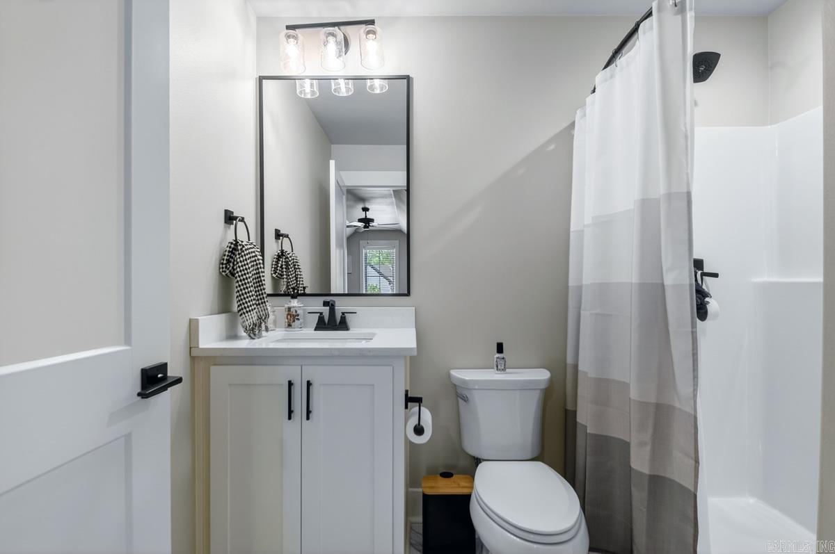 FIELDS OF HURRICANE LAKE ESTATES - Residential