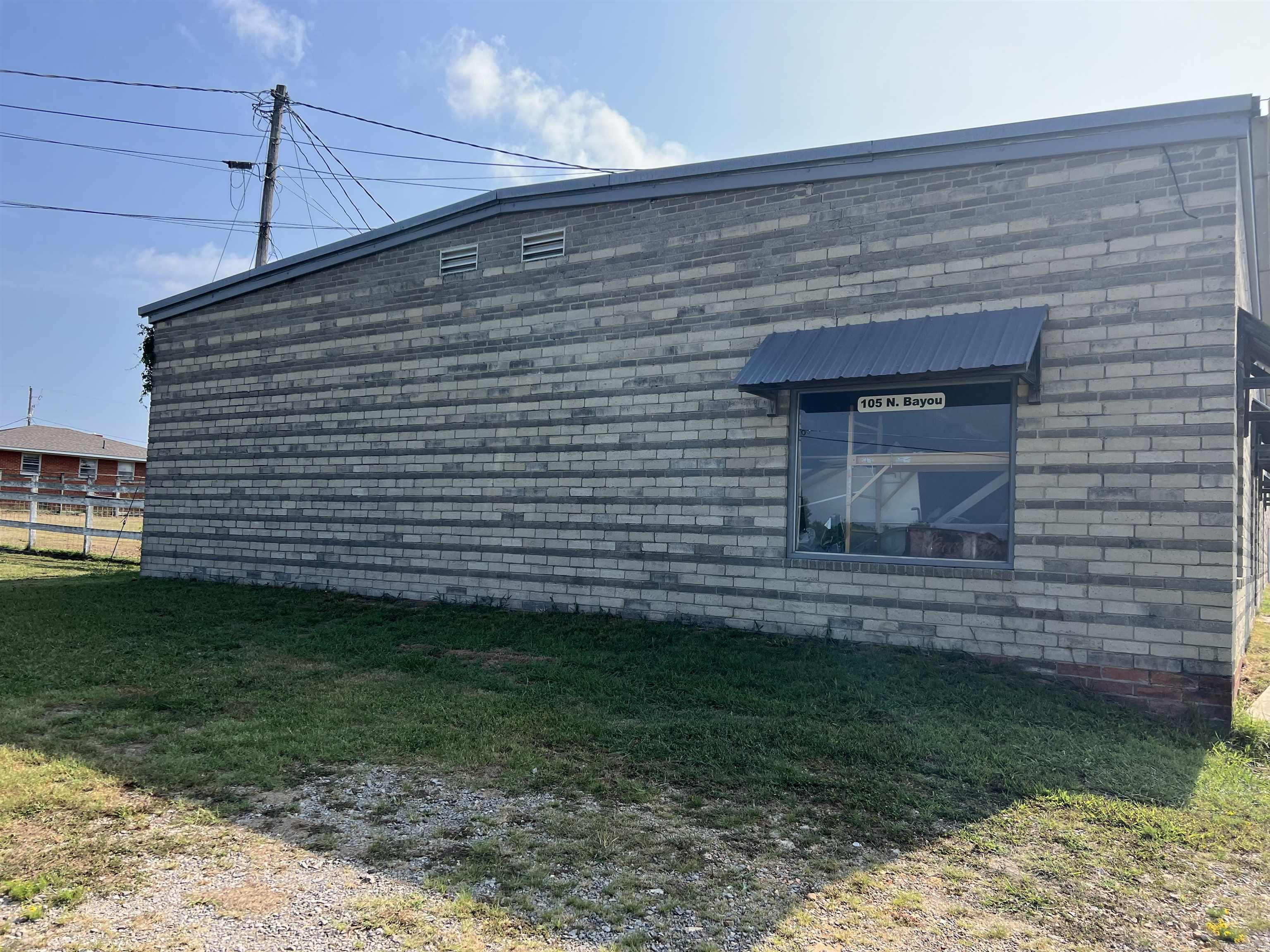 Metes & Bounds - Commercial Sale
