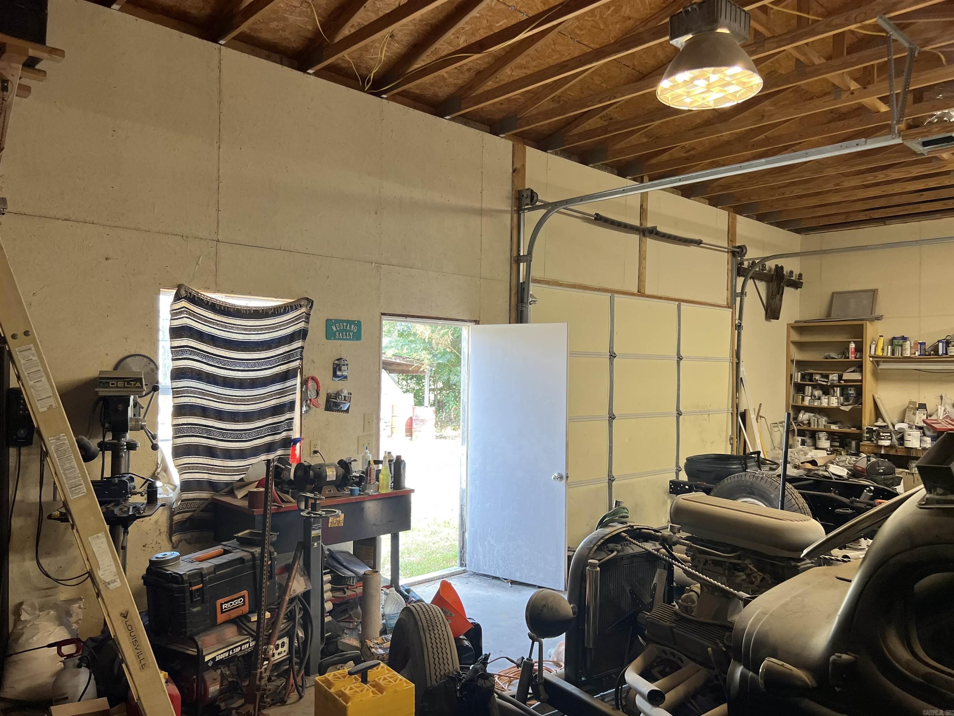 Metes & Bounds - Commercial Sale