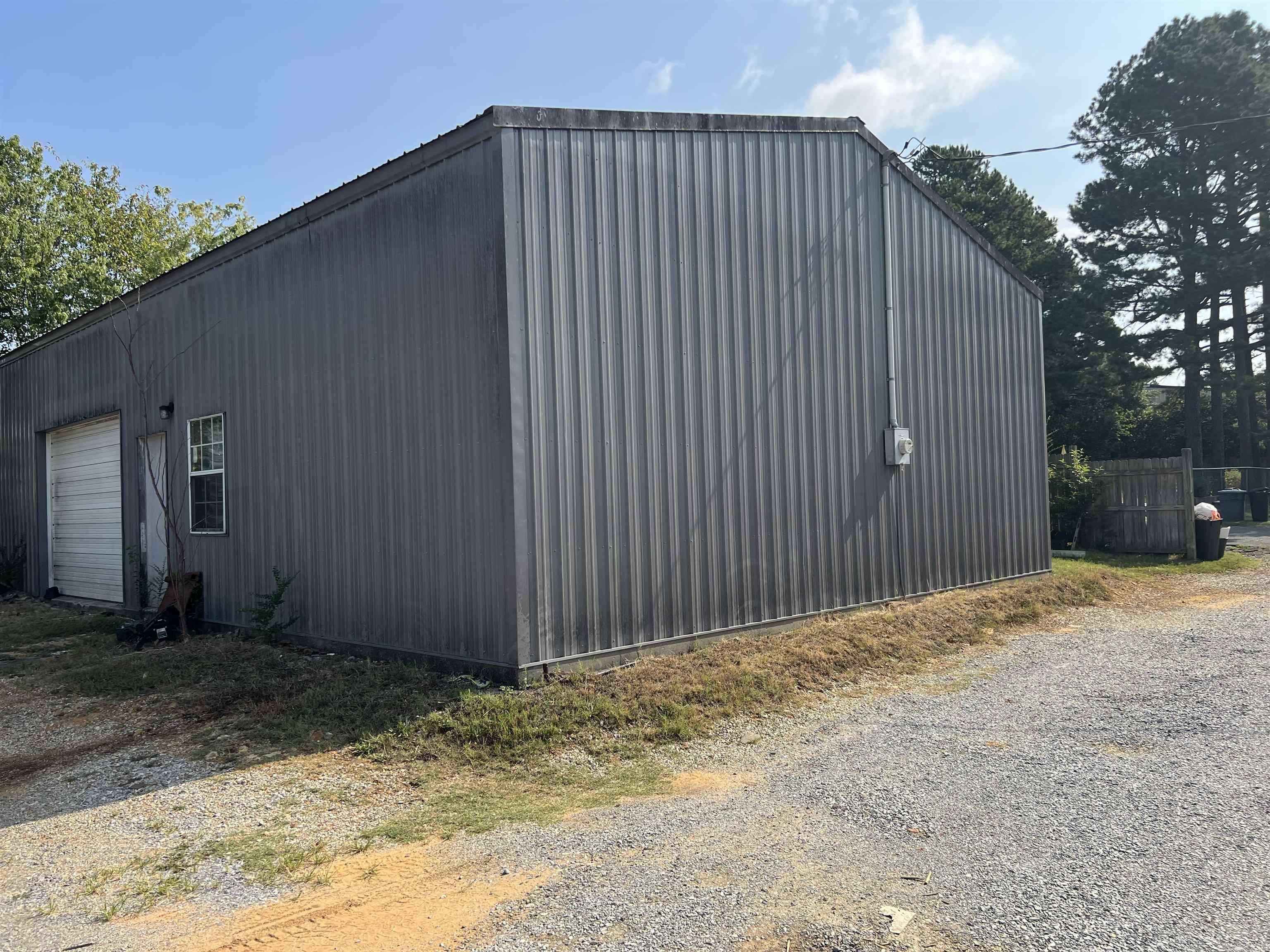 Metes & Bounds - Commercial Sale
