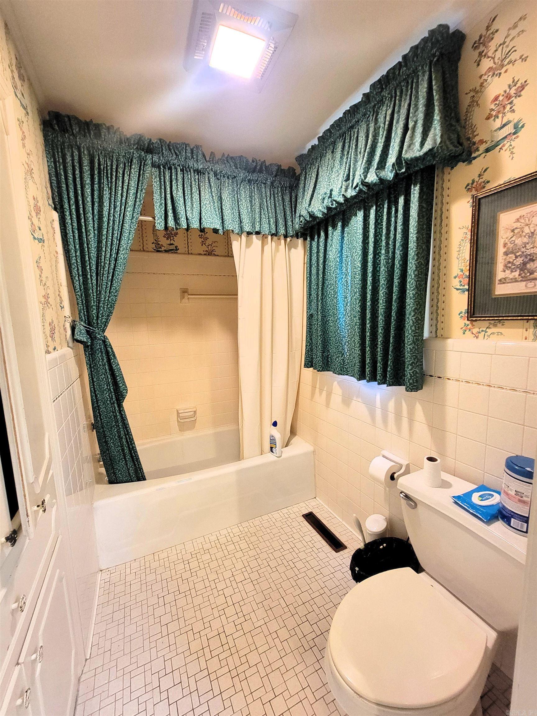 JEFFERSON PLACE - Residential