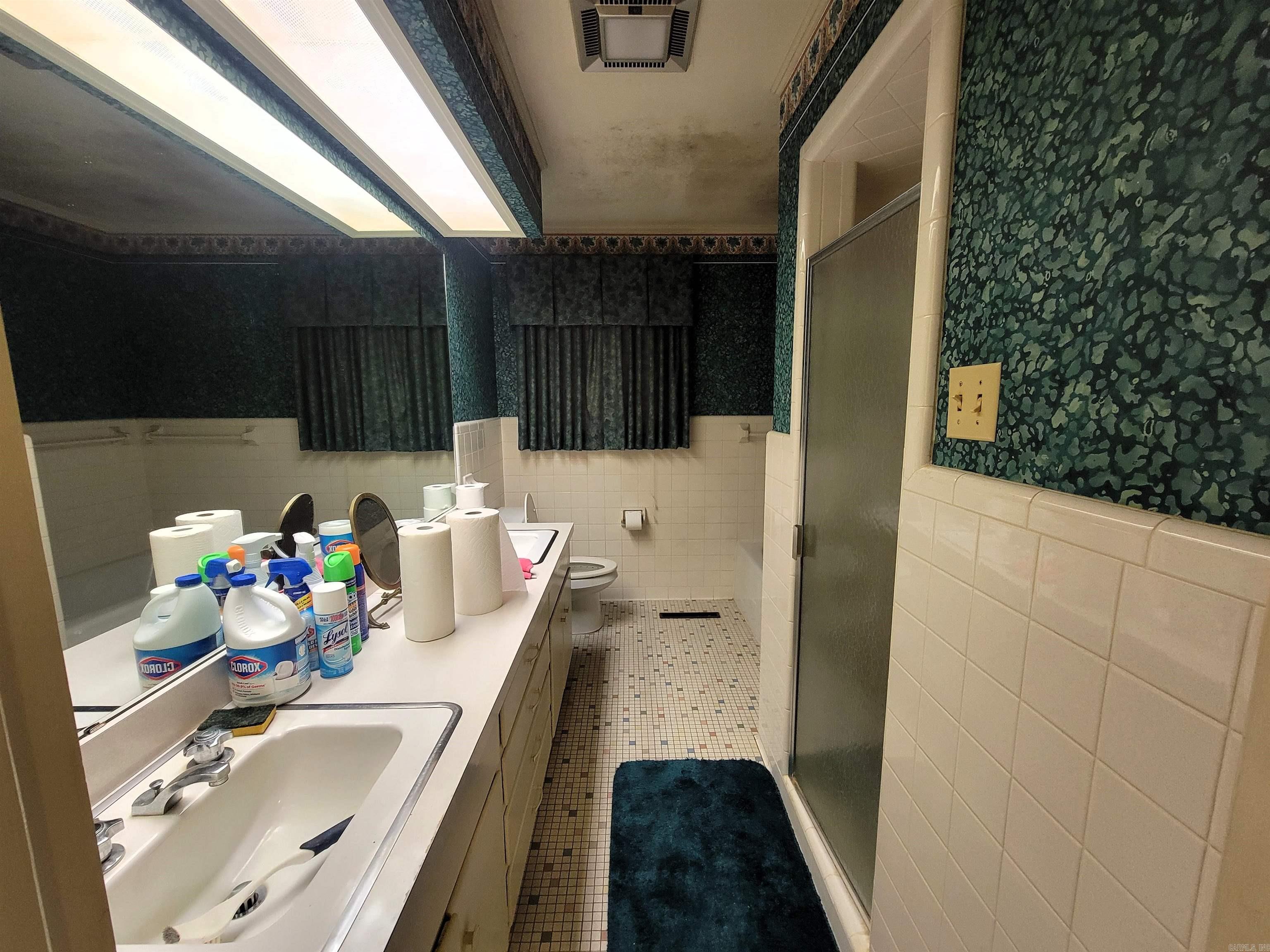 JEFFERSON PLACE - Residential