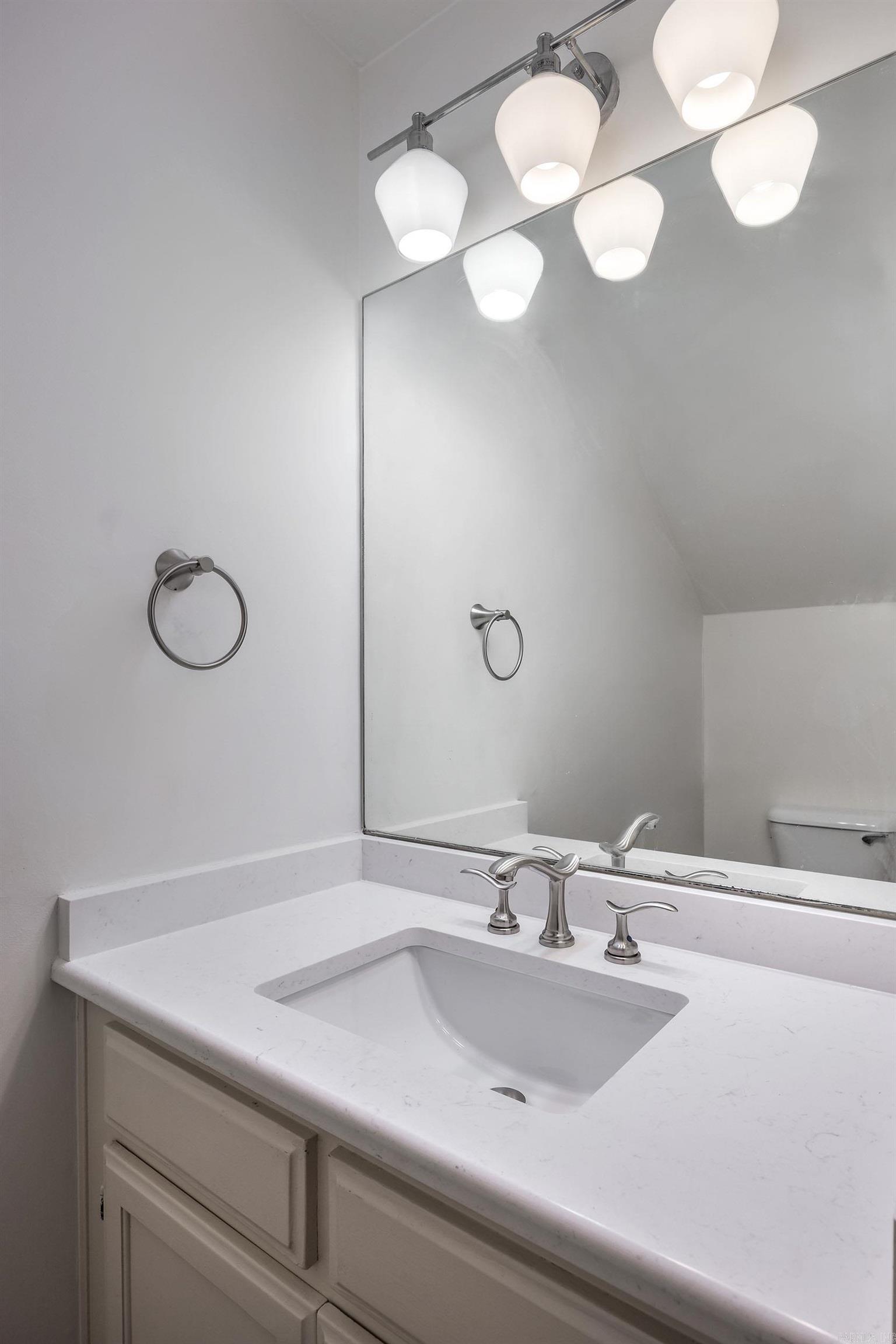 SECLUDED HILLS ADDN - Residential