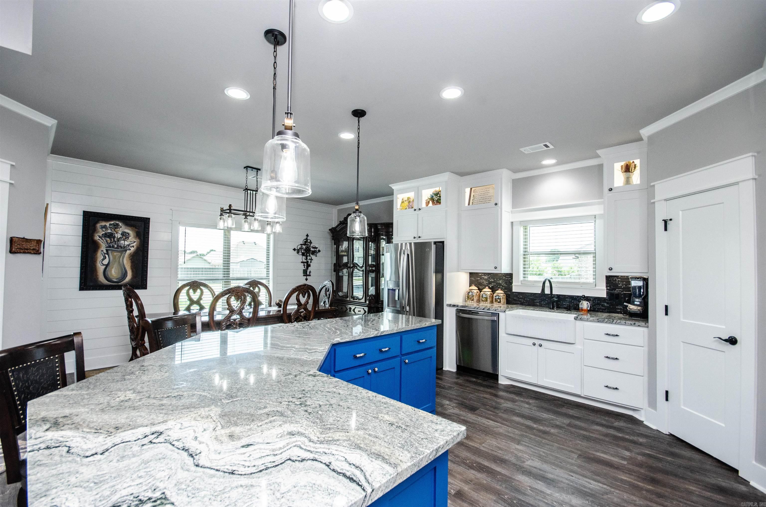 Quail Hollow - Residential