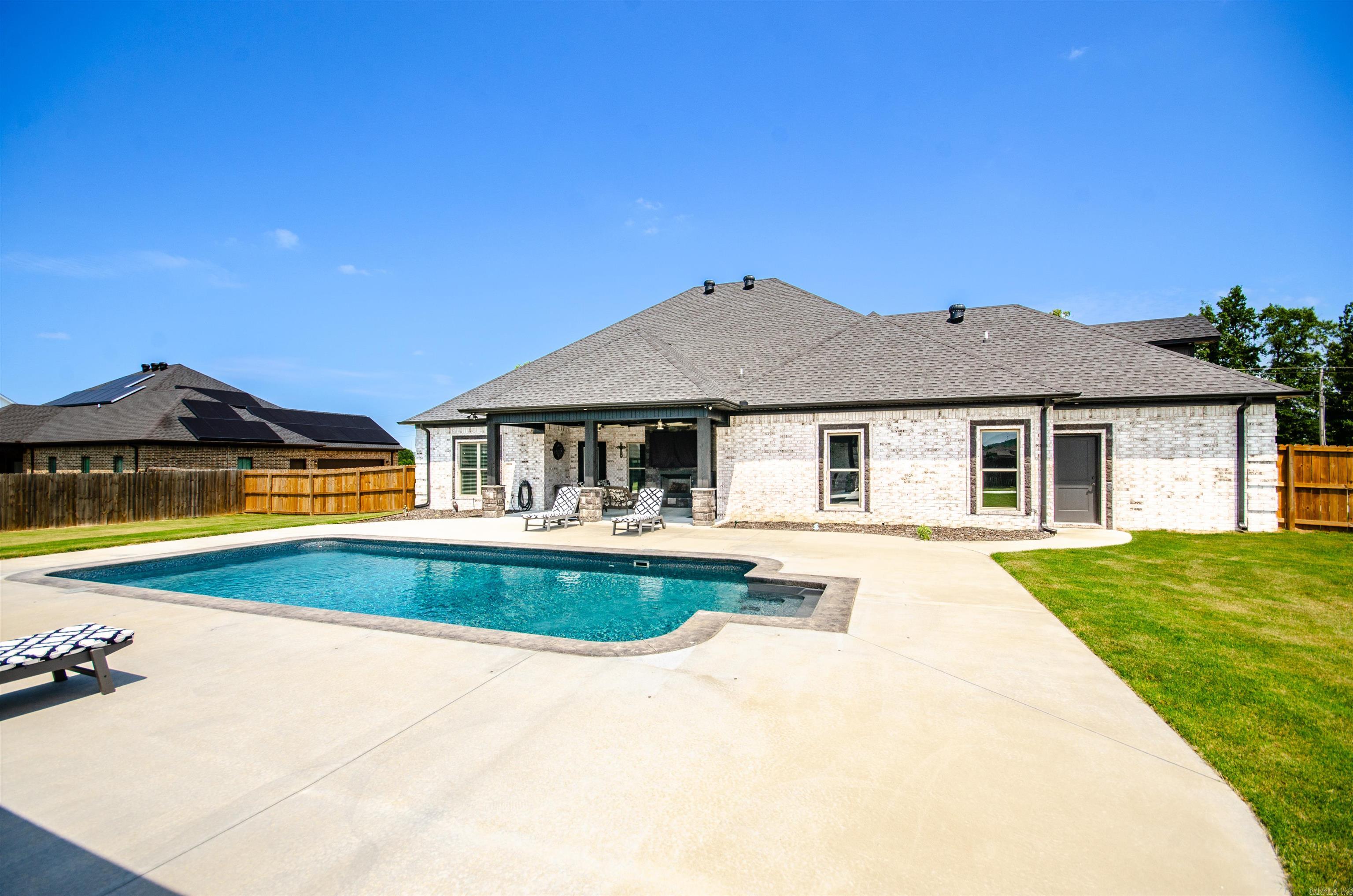 Quail Hollow - Residential