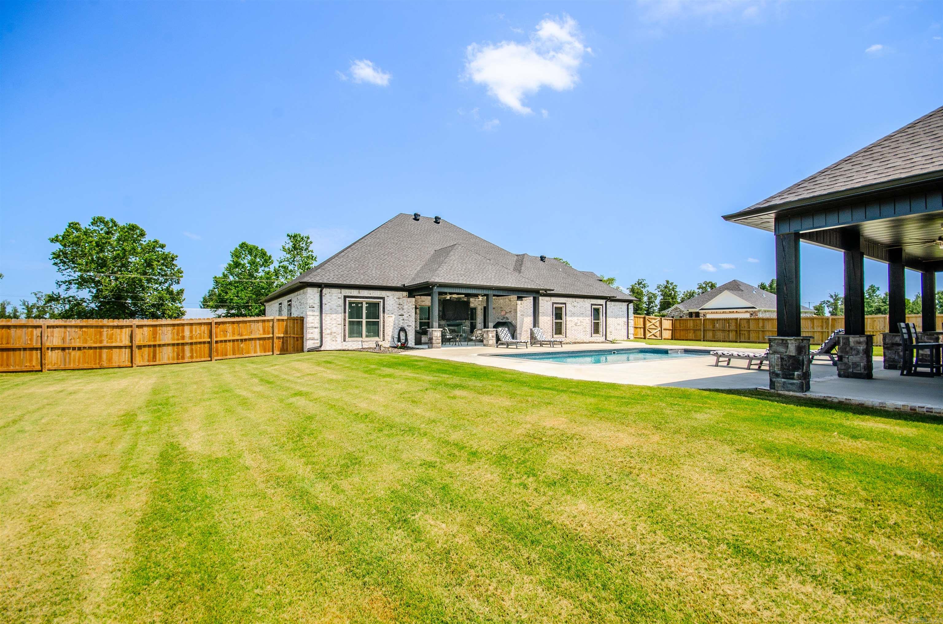 Quail Hollow - Residential