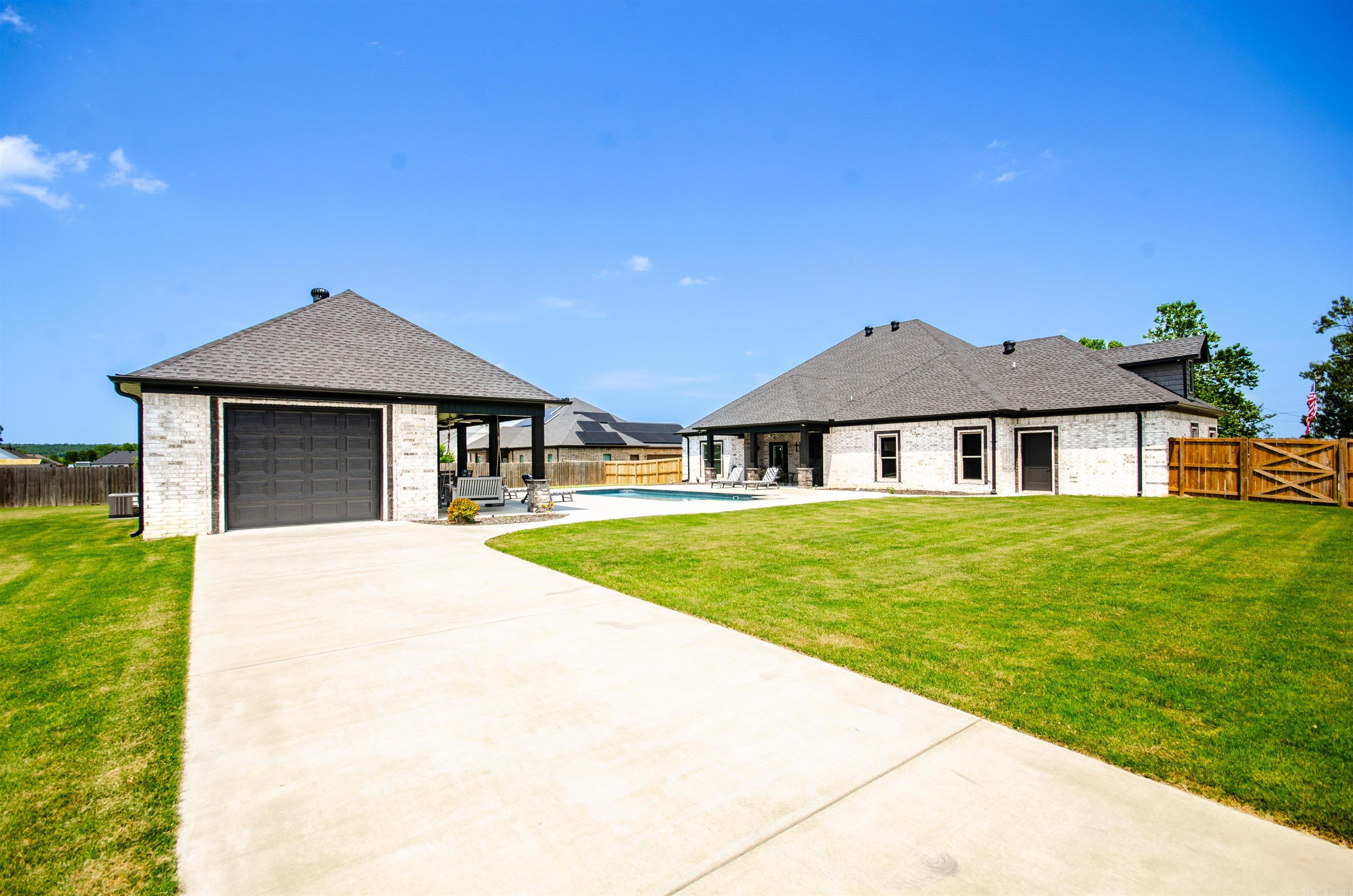 Quail Hollow - Residential