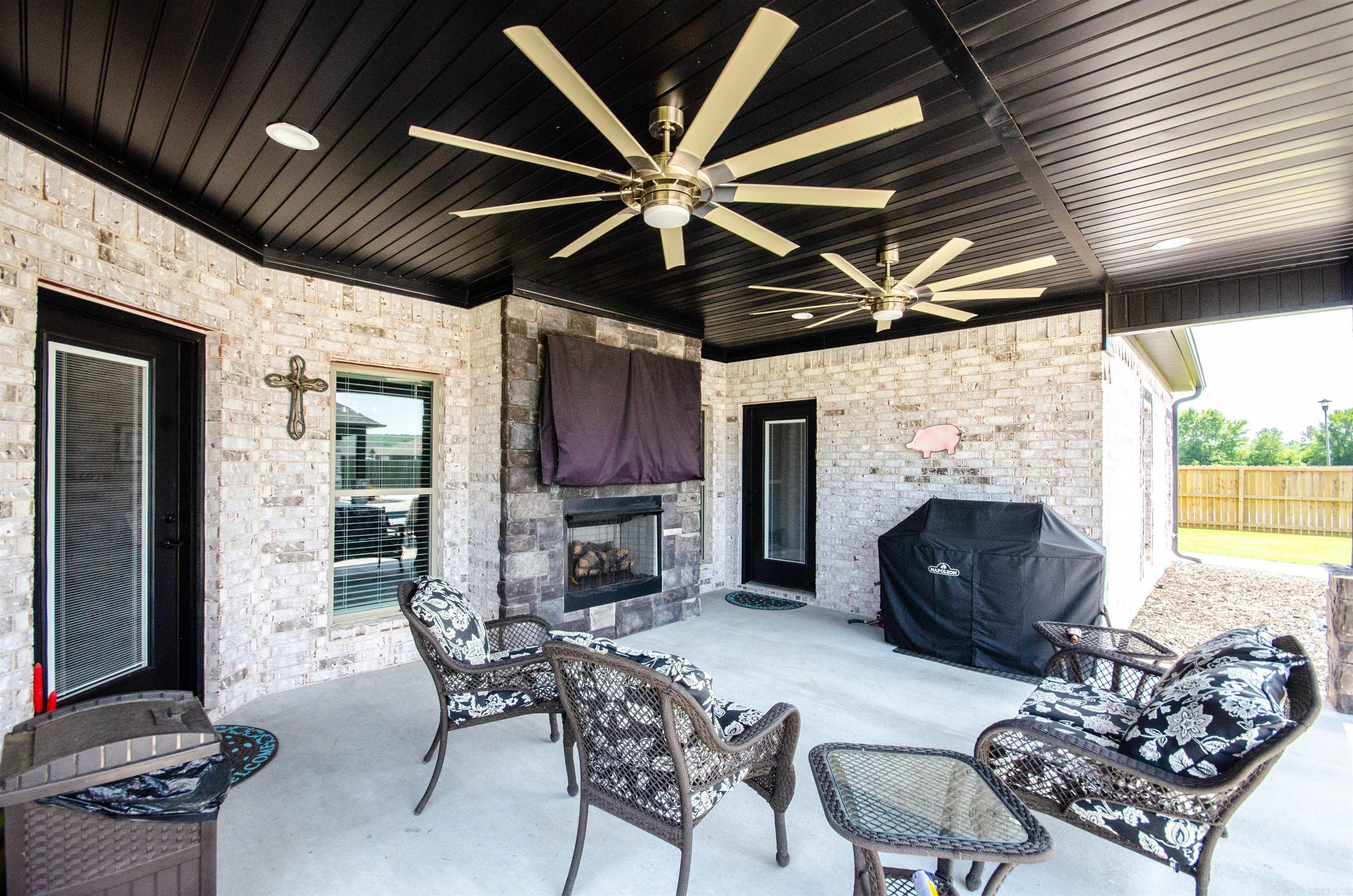 Quail Hollow - Residential