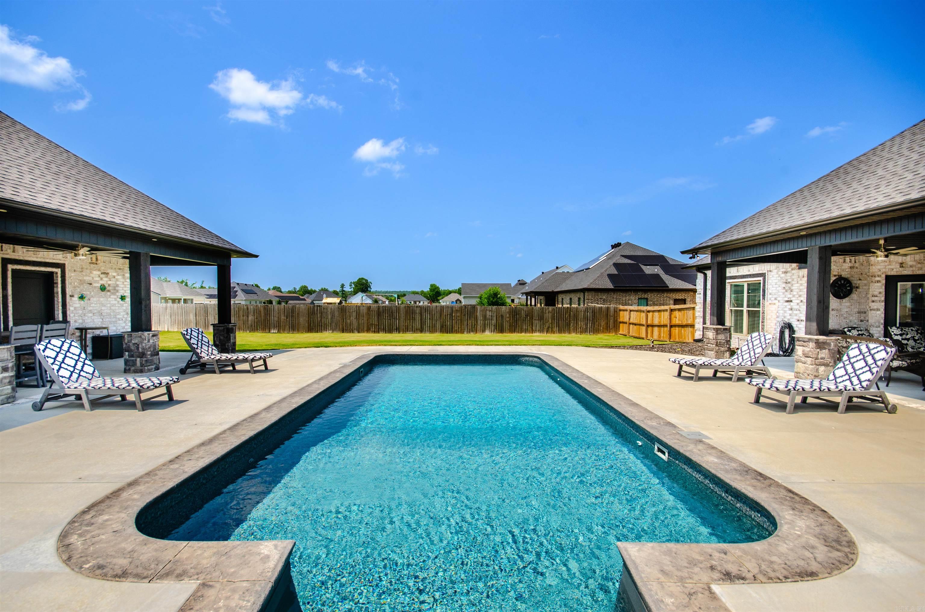 Quail Hollow - Residential