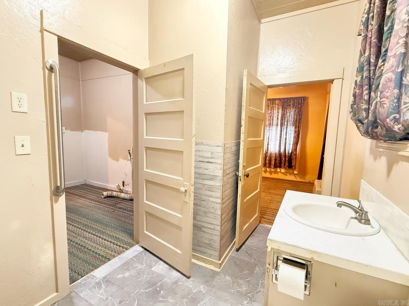 DOVER BY SECTIONS - Residential