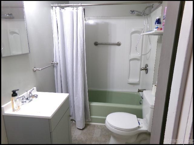 Dixie - Residential Lease