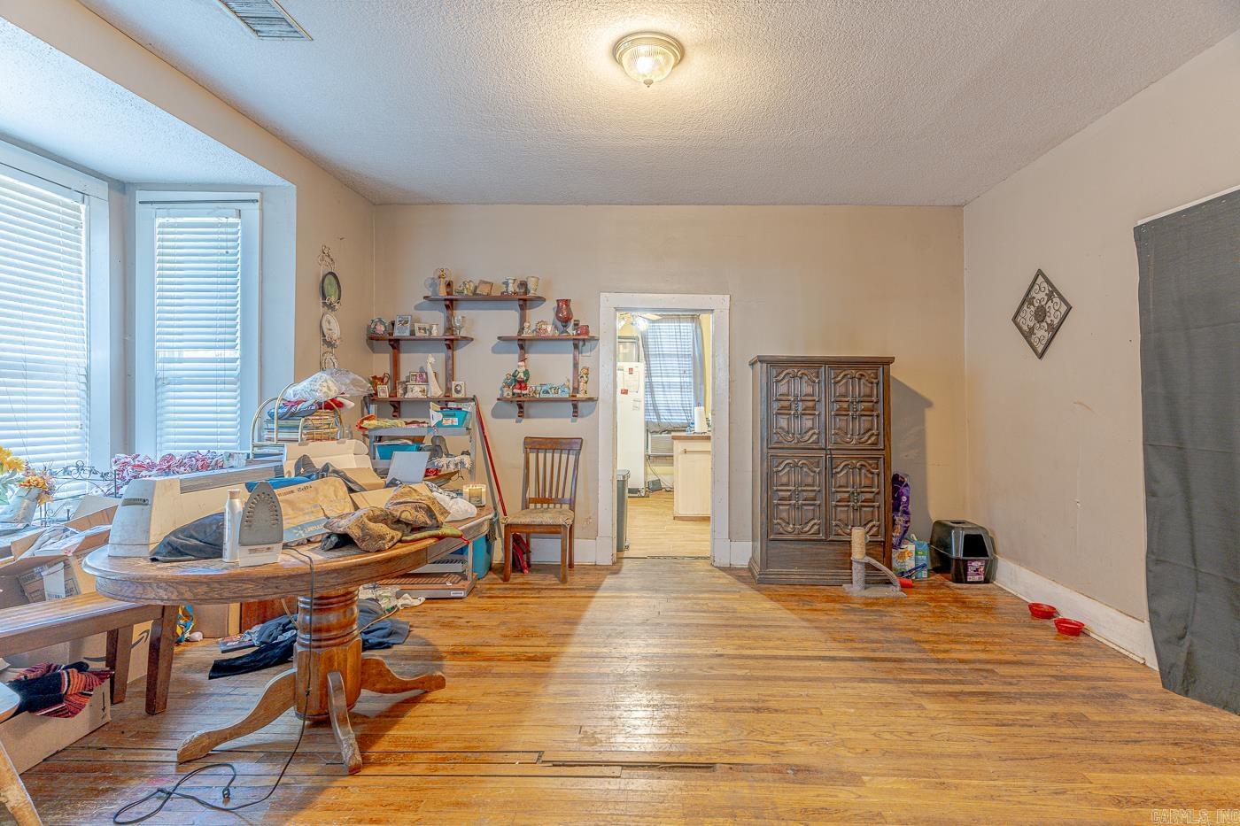 Nisbetts - Residential