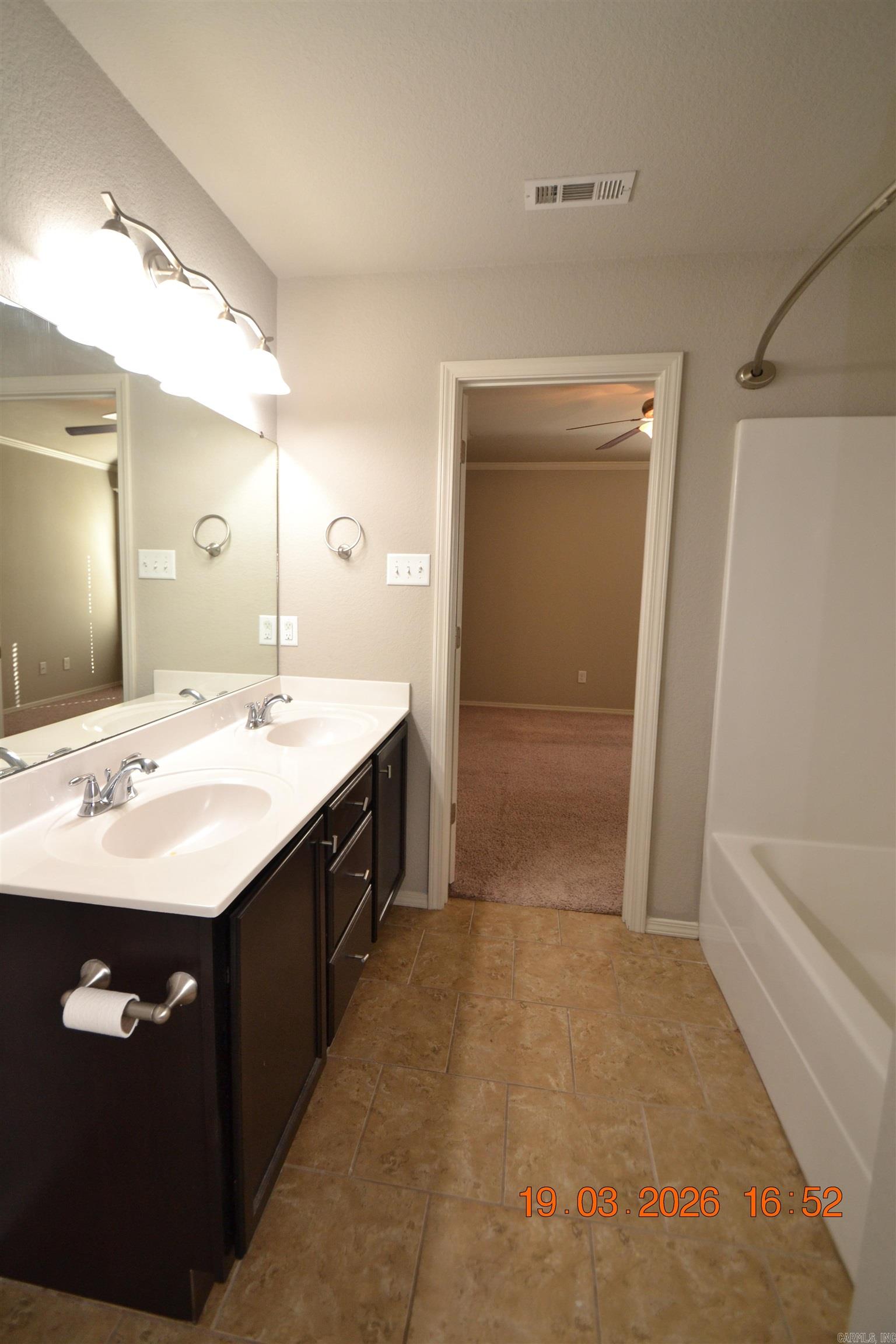 CHAPEL CREEK - Residential