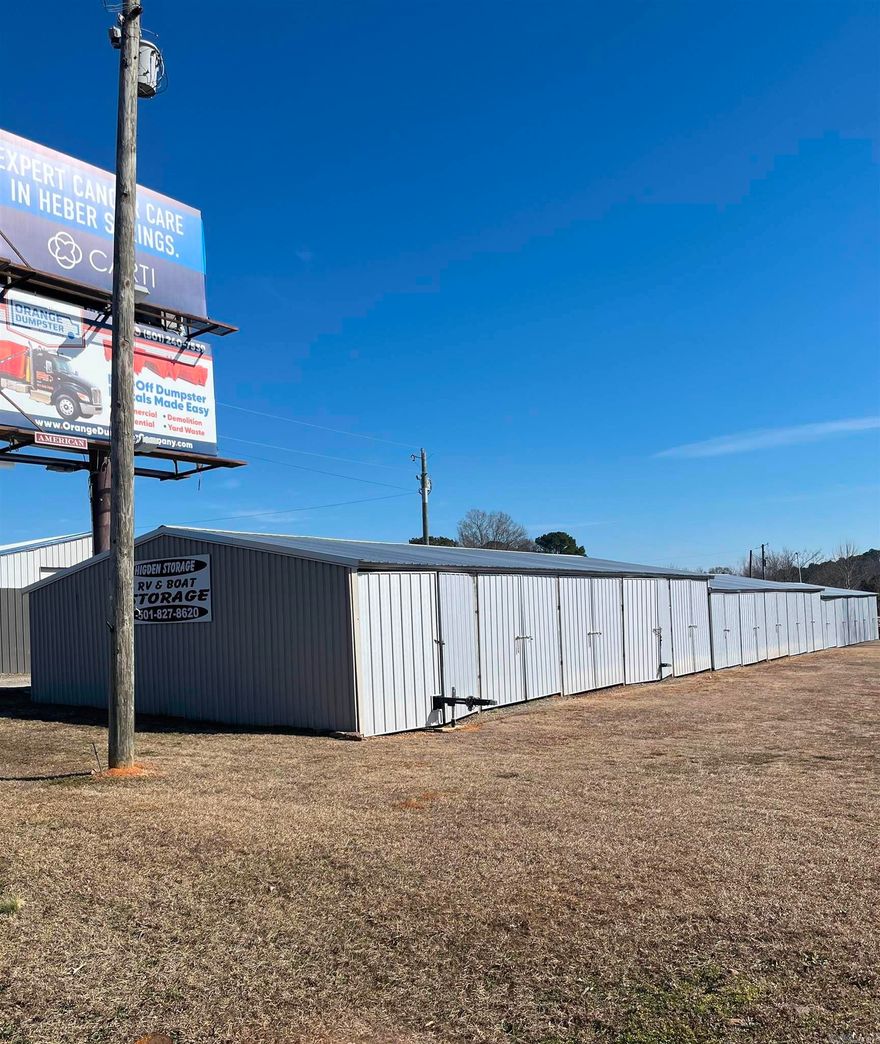 Great investment opportunity and you don't want to miss out. 1 storage building with 15 units with all new metal and new roof, that rent for $500 each per year. Close to all the marinas in Greers Ferry/Higden. Agents please see remarks.
