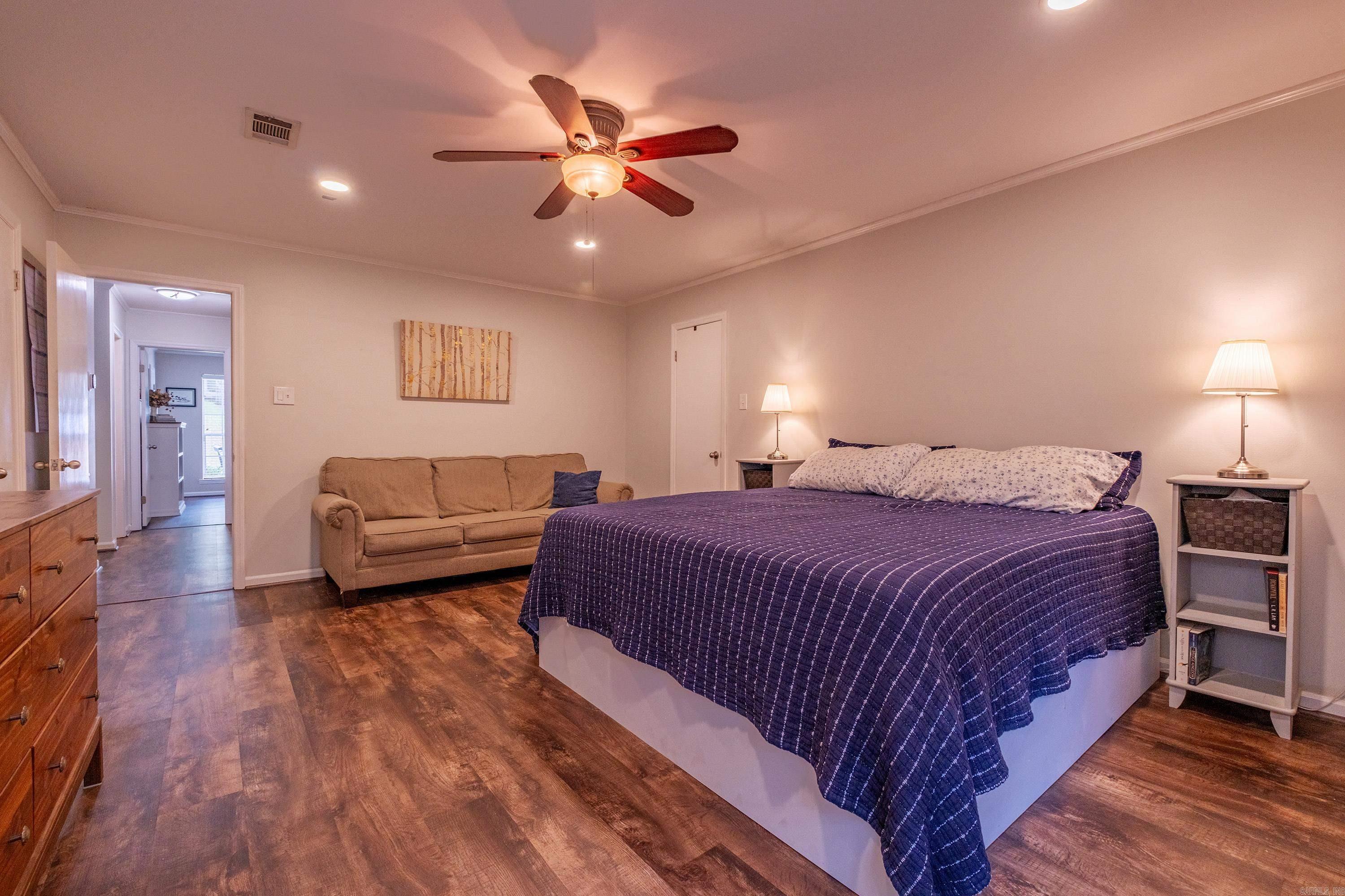 MARLOWE MANOR - Residential