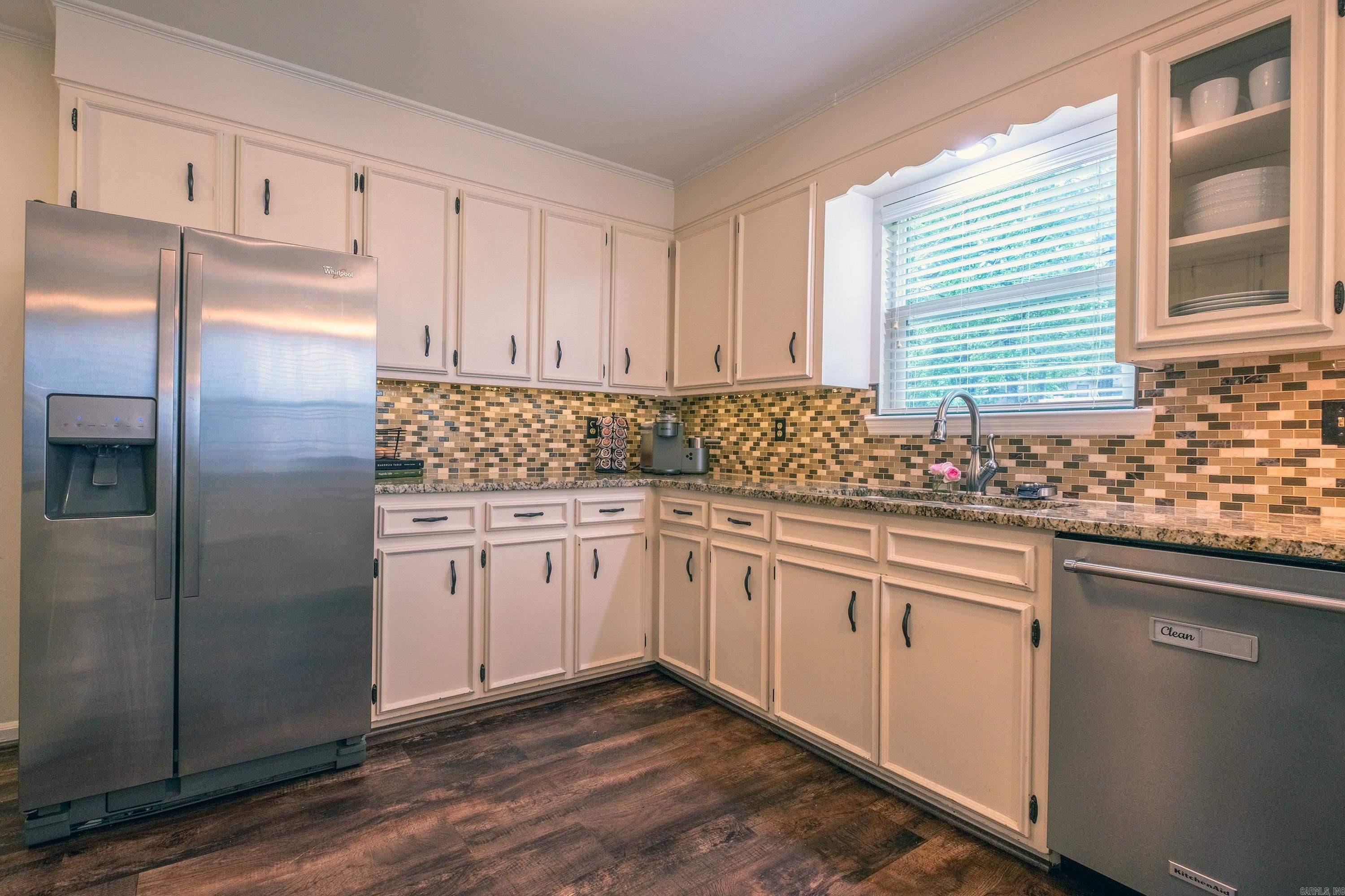 MARLOWE MANOR - Residential