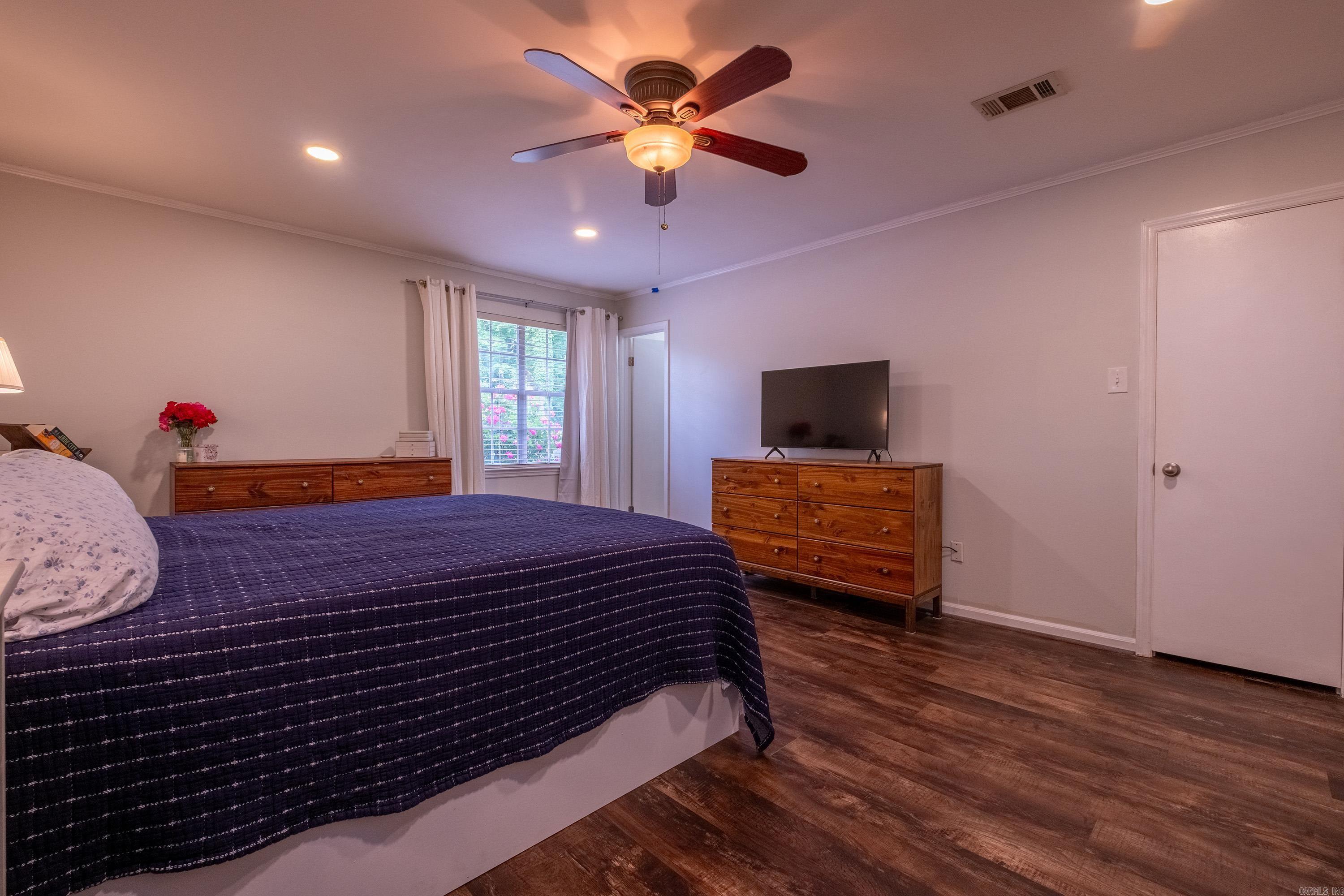 MARLOWE MANOR - Residential