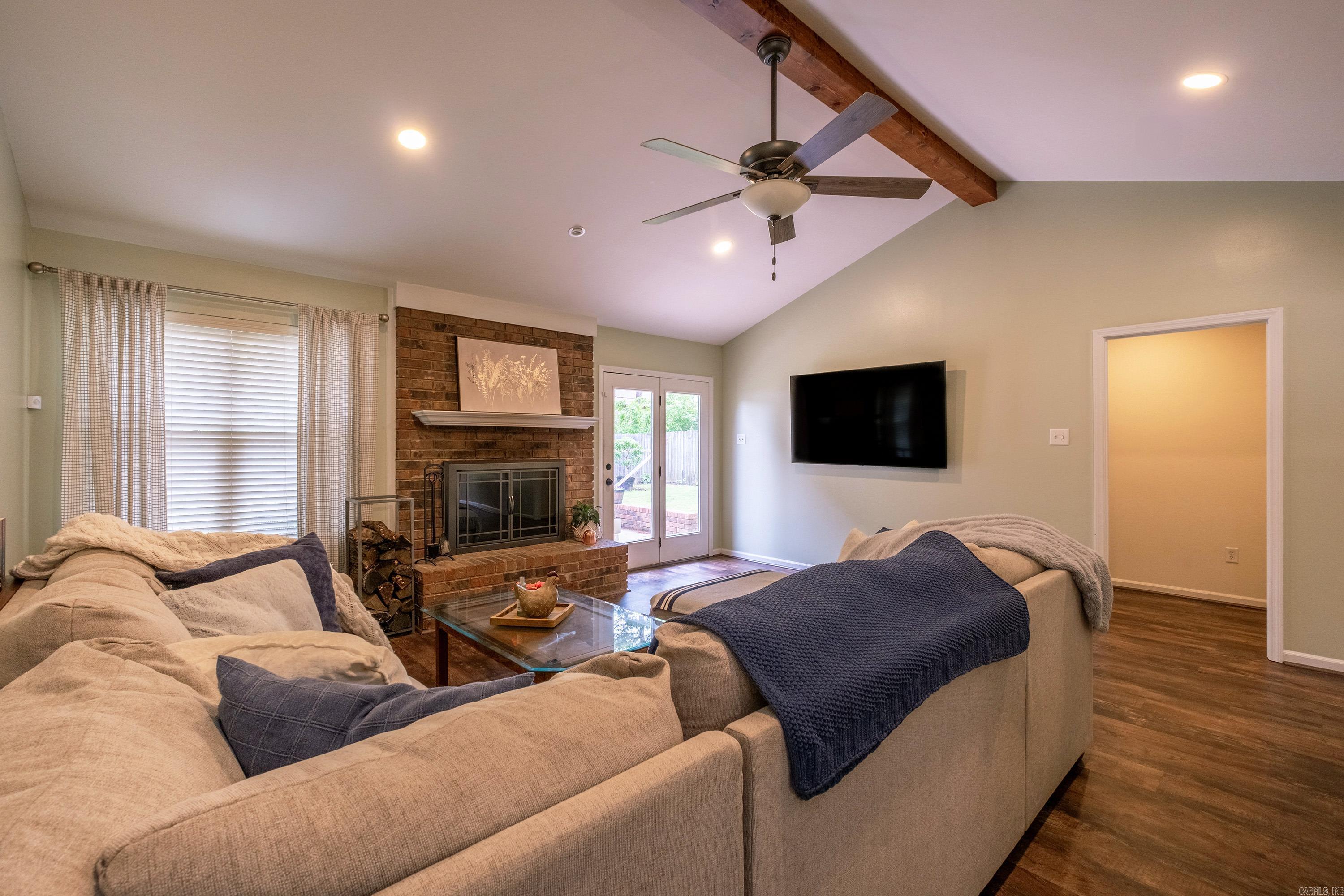 MARLOWE MANOR - Residential