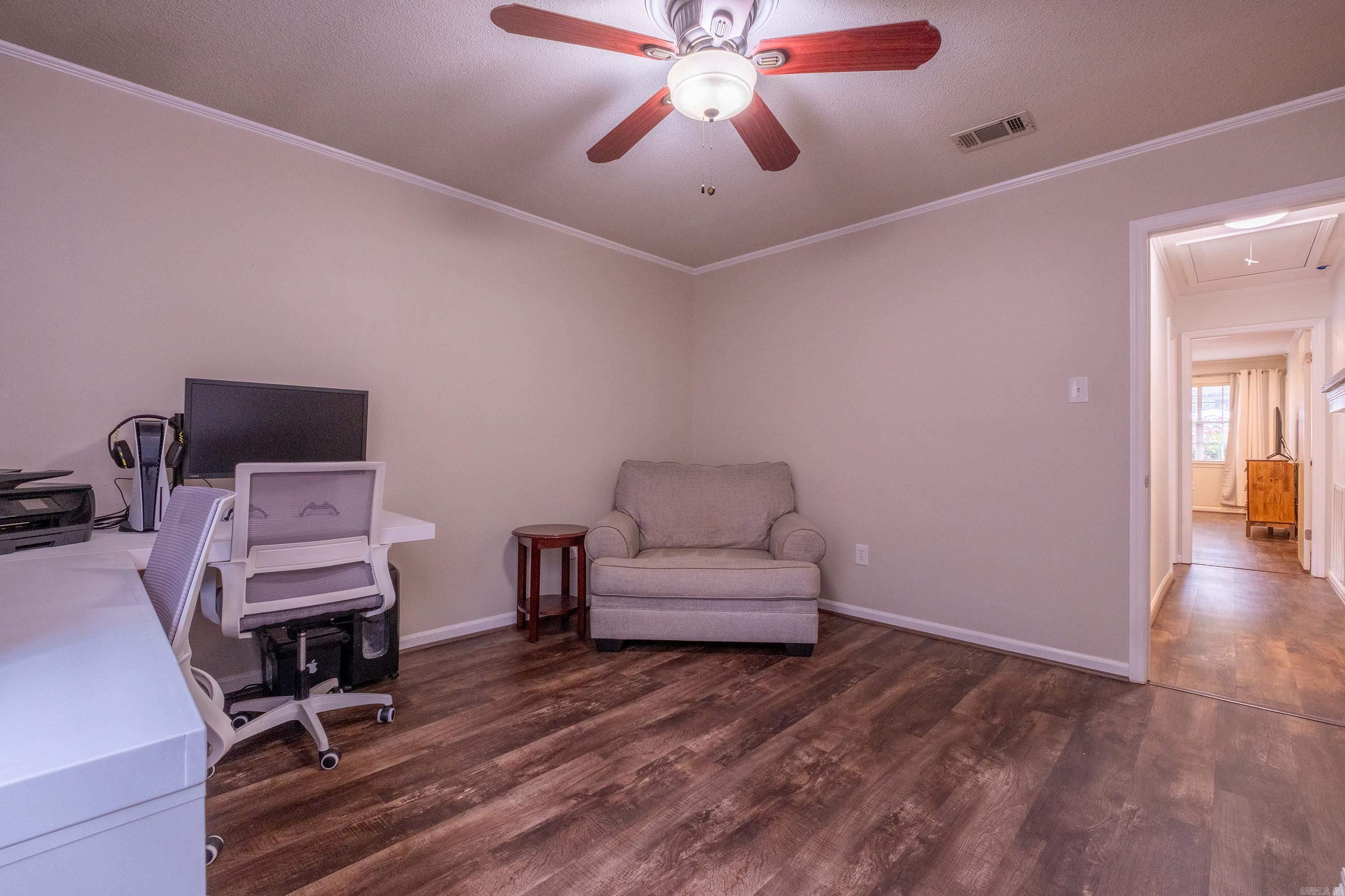 MARLOWE MANOR - Residential