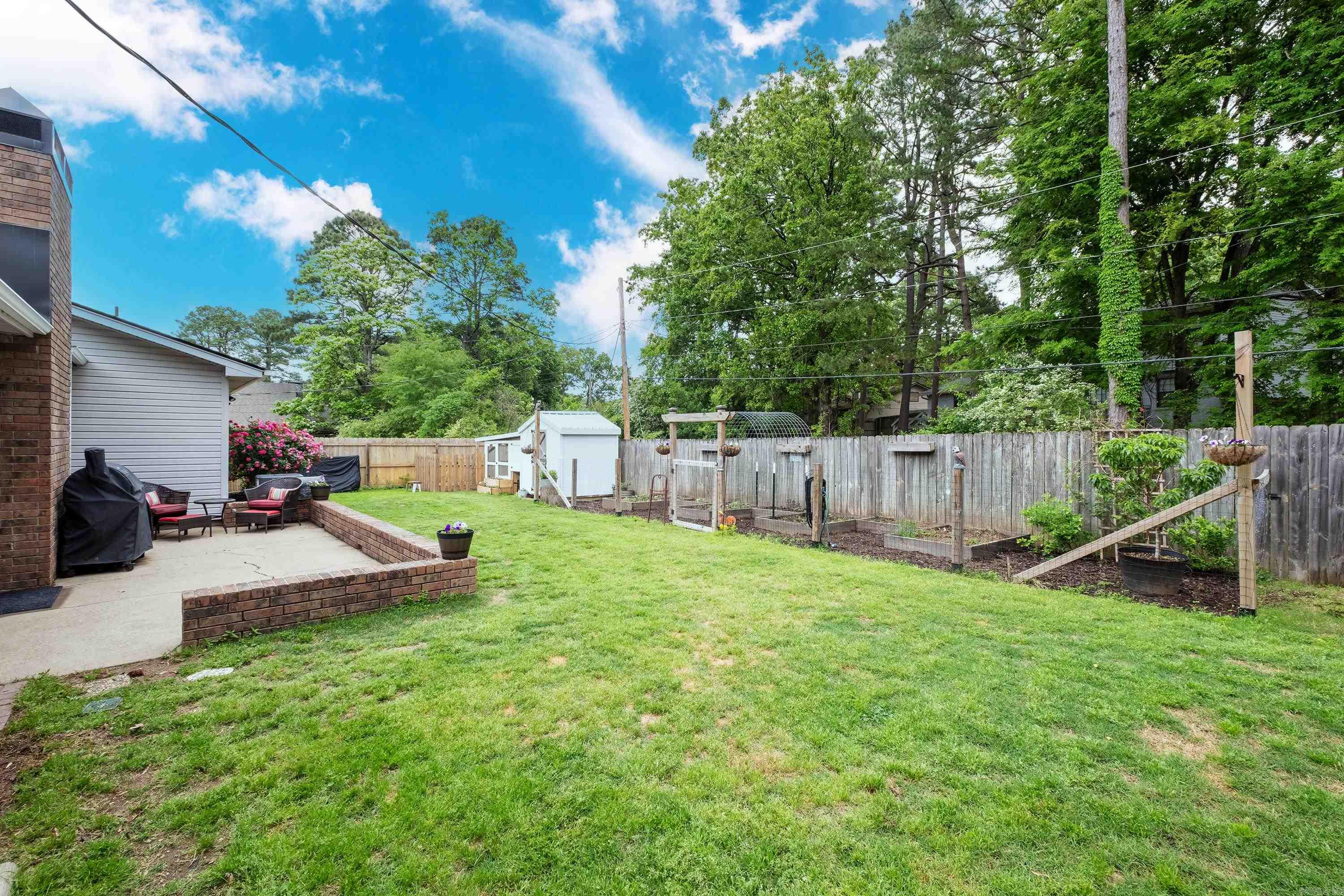 MARLOWE MANOR - Residential