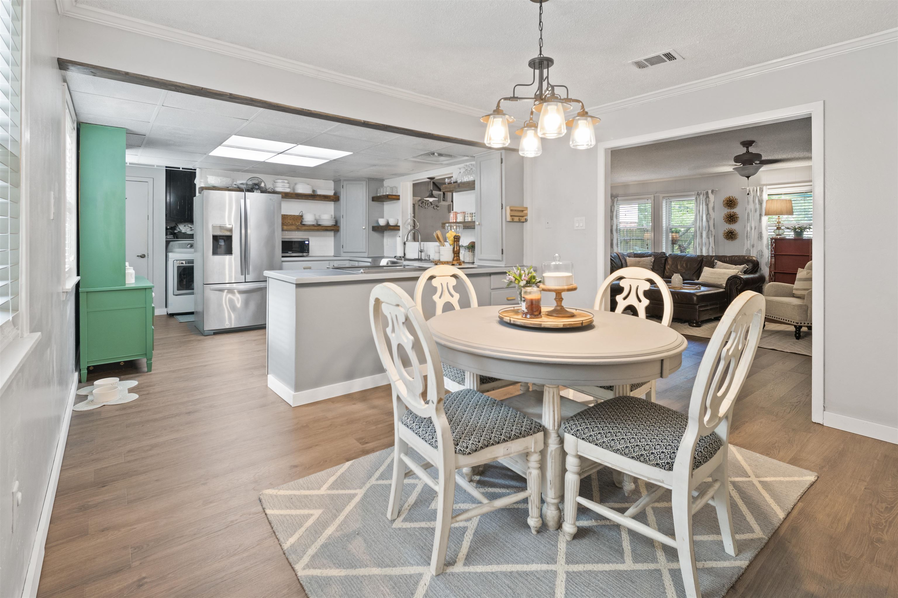 OAK FORREST - Residential