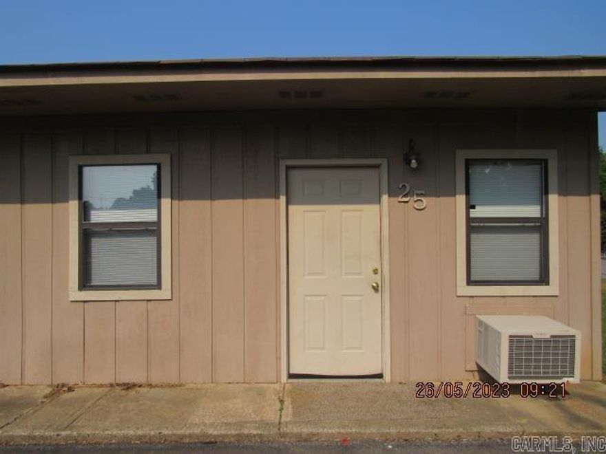 Well maintained 2-bedroom apartment, one level, all electric, window AC & Heat, newer range/oven & newer refrigerator, newer carpet & vinyl throughout, coin operated laundry facility onsite in center of complex, lawn care & trash provided. No Pets!***PLEASE NOTE WE DO NOT ADVERTISE ON CRAIGSLIST OR FACEBOOK. ANY LISTING OF OURS SEEN IS A SCAM!!!***
