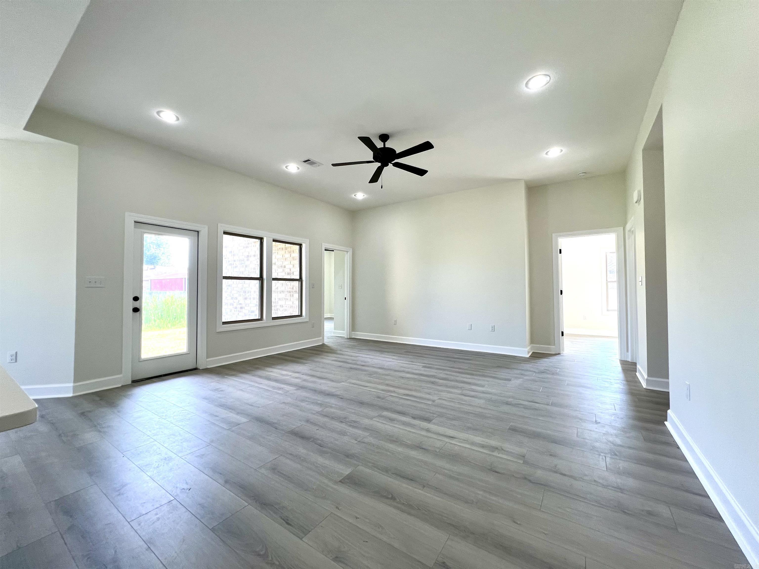 STELLA ESTATES - Residential
