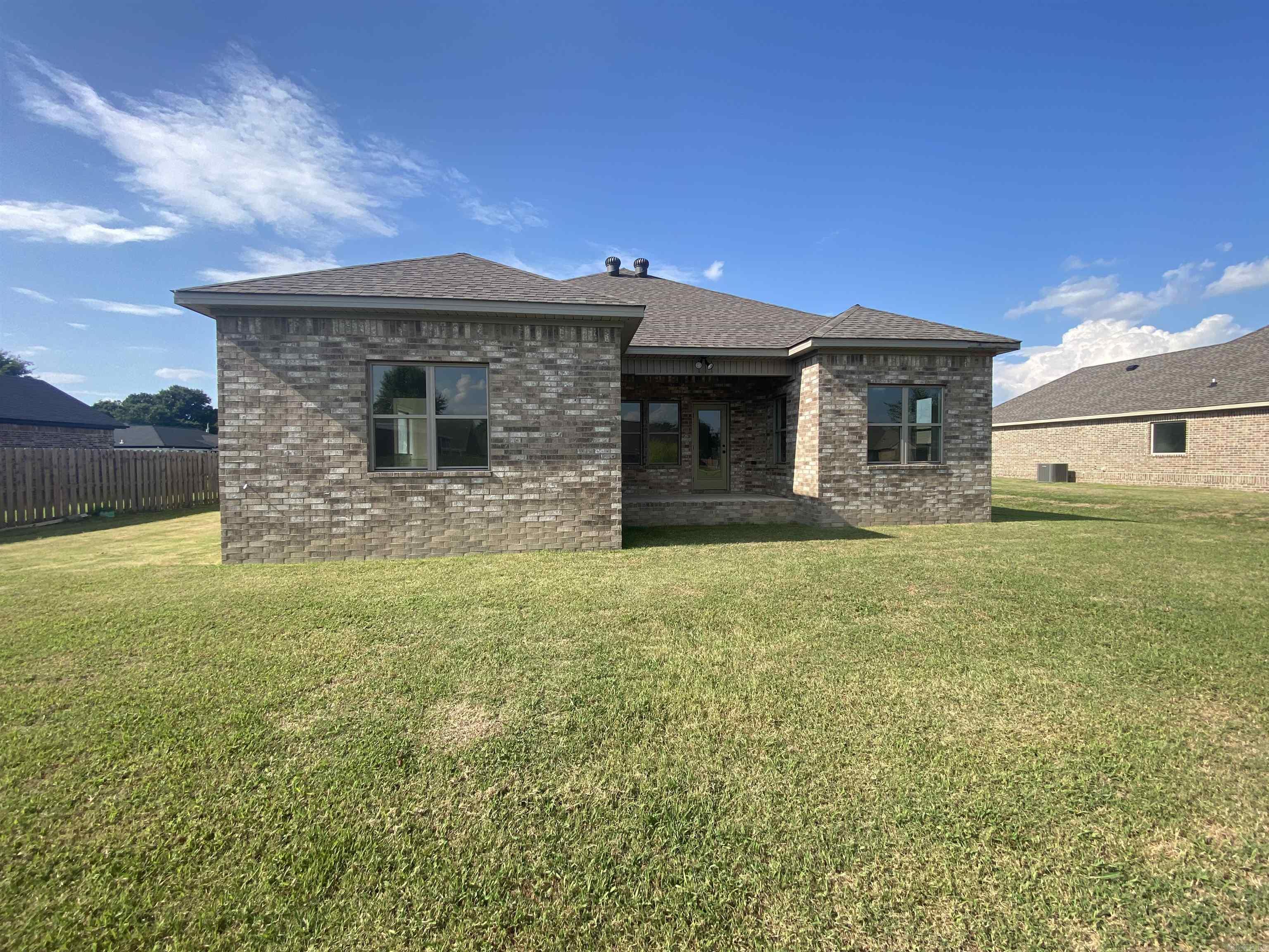 STELLA ESTATES - Residential