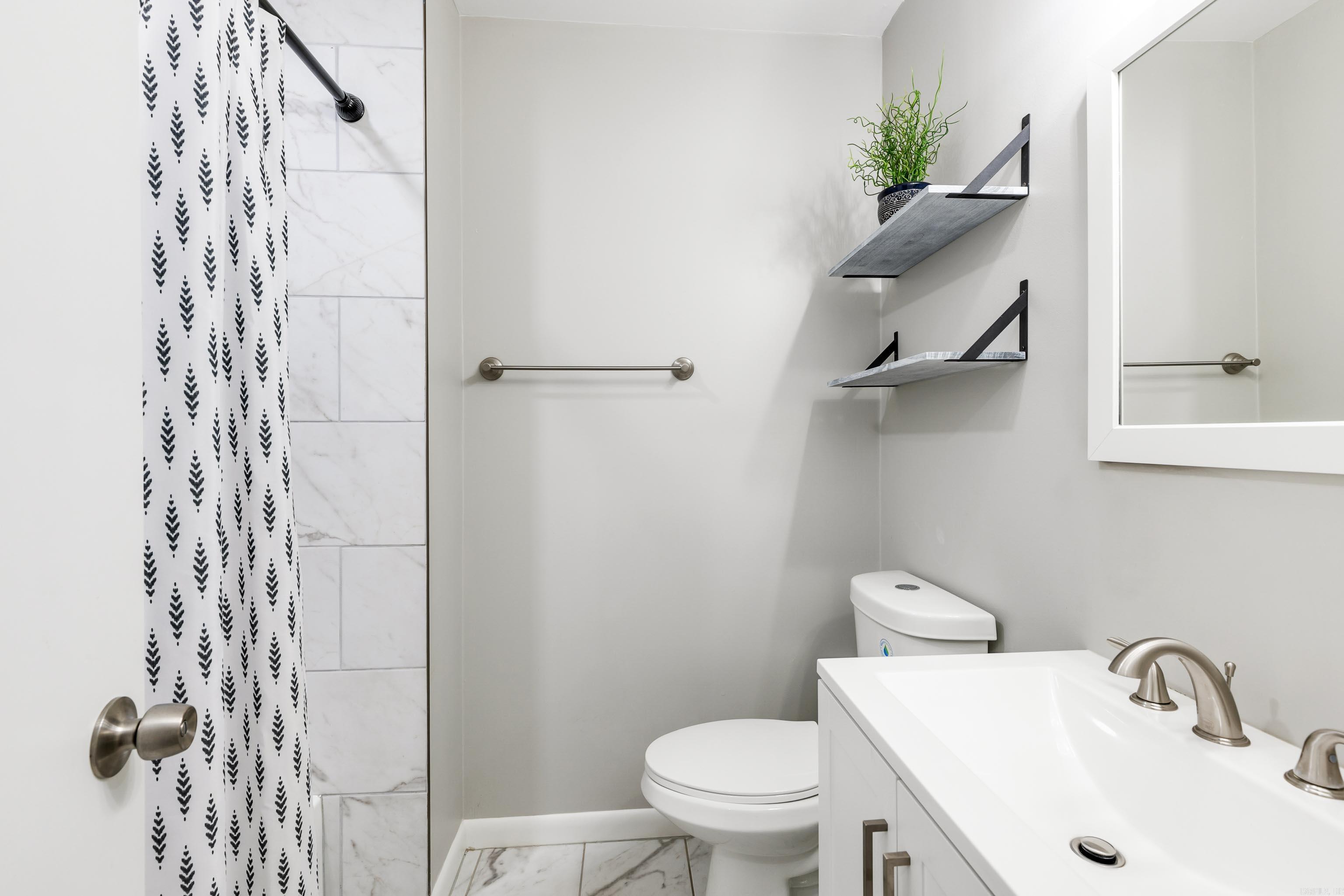 LEAWOOD HEIGHTS - Residential