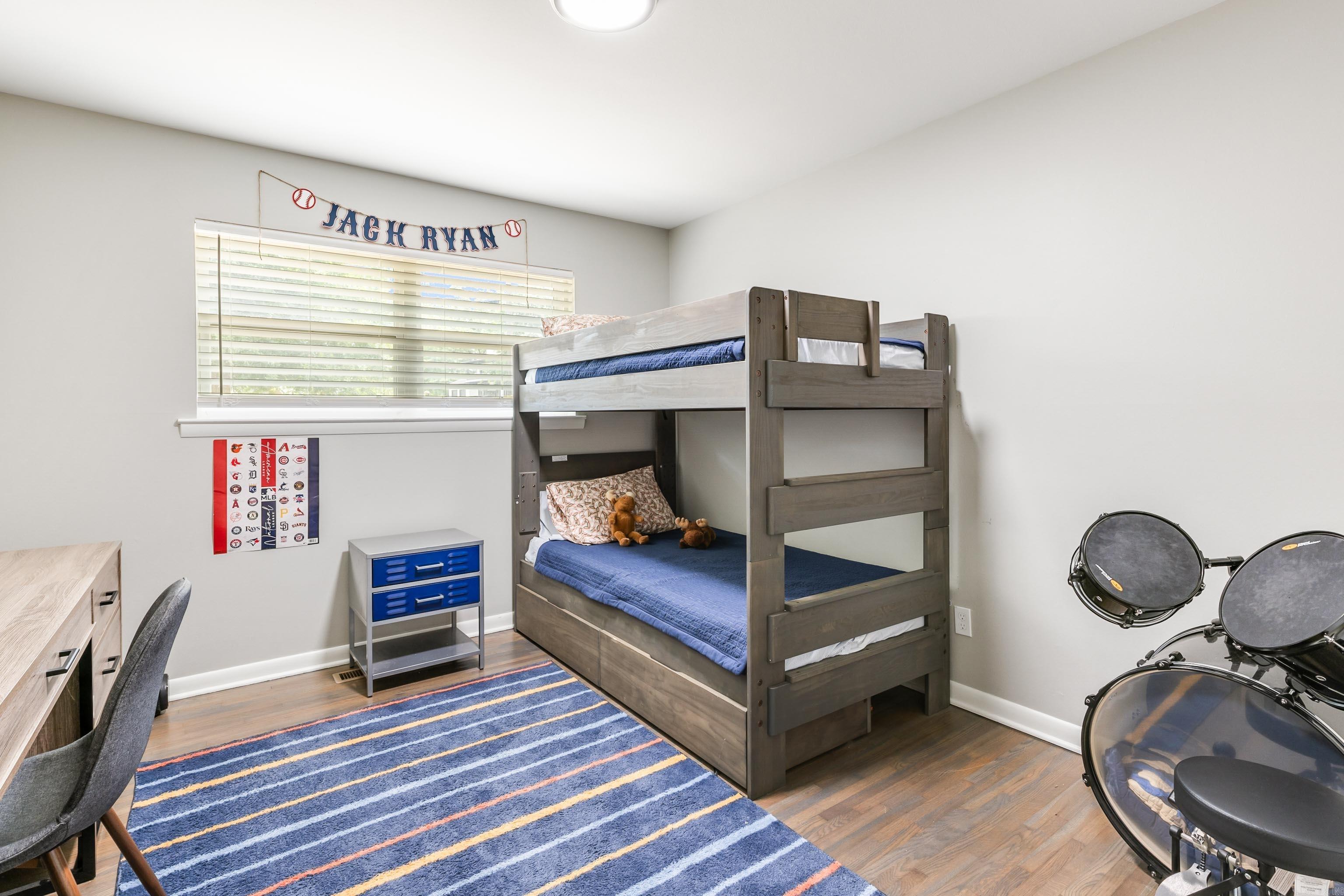 LEAWOOD HEIGHTS - Residential