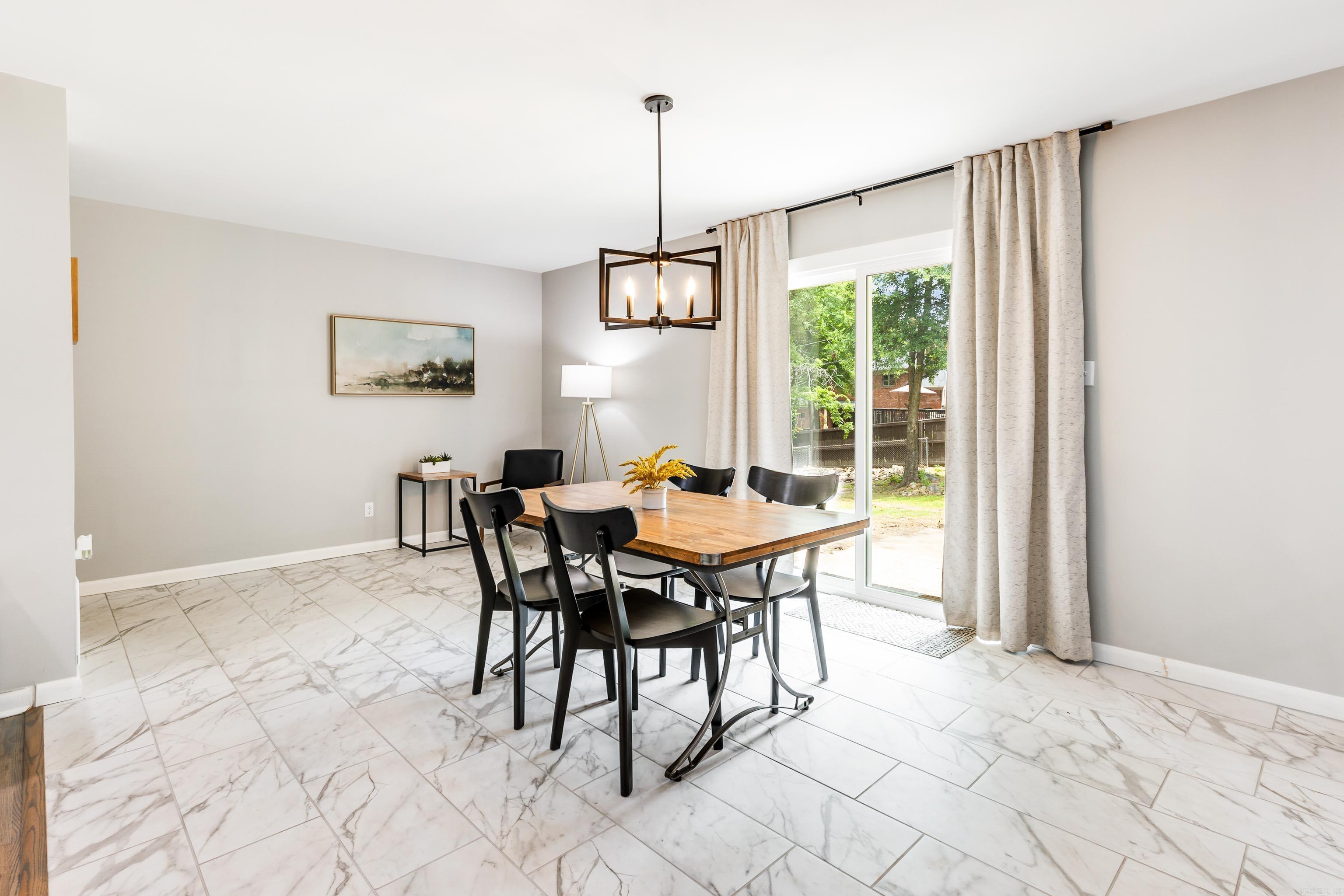 LEAWOOD HEIGHTS - Residential