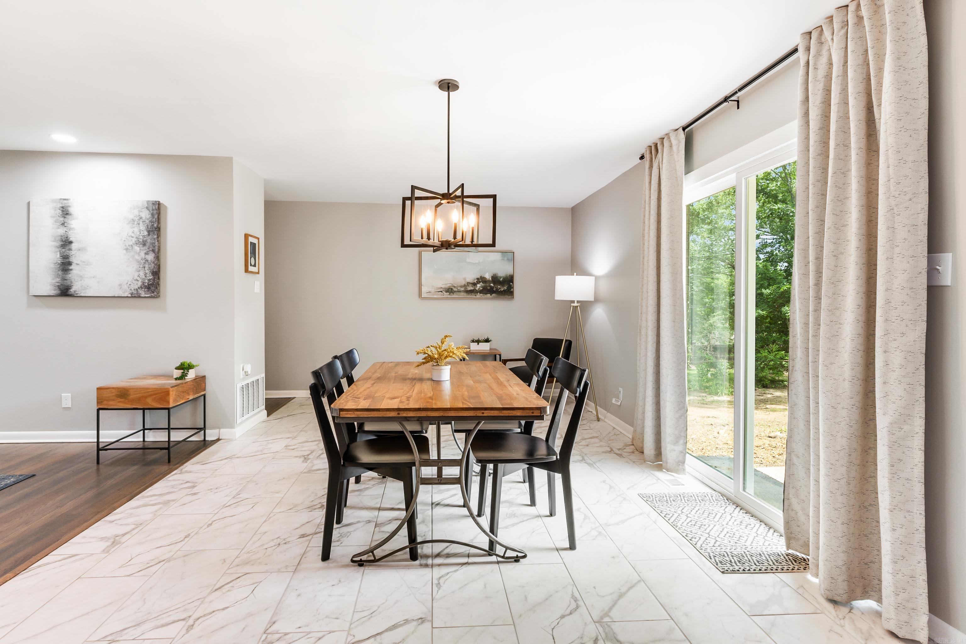 LEAWOOD HEIGHTS - Residential