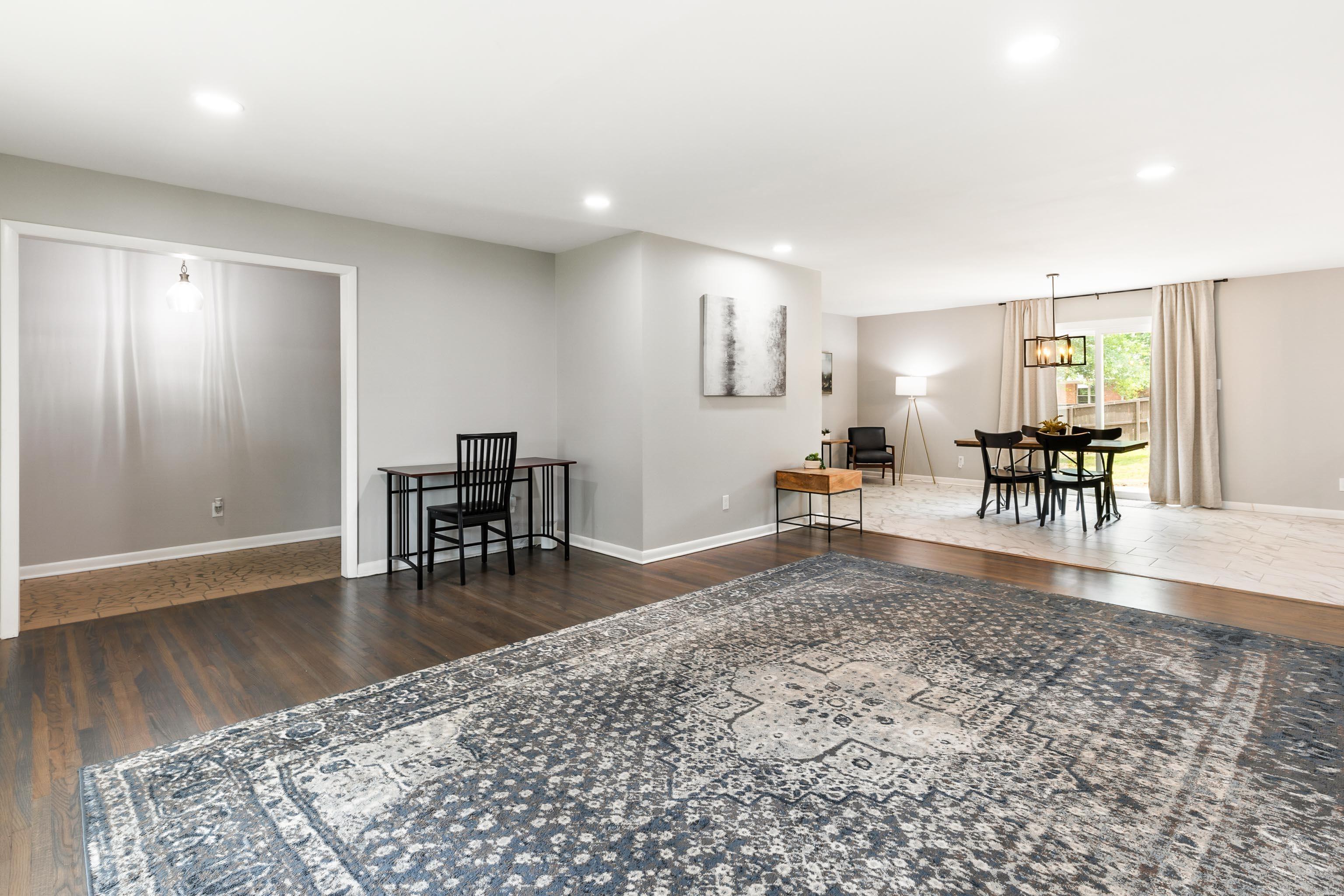 LEAWOOD HEIGHTS - Residential