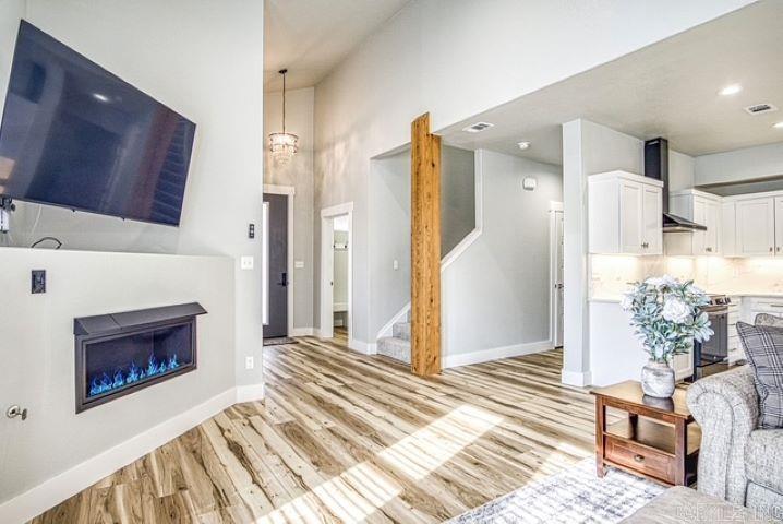 DIAMONDHEAD - Residential