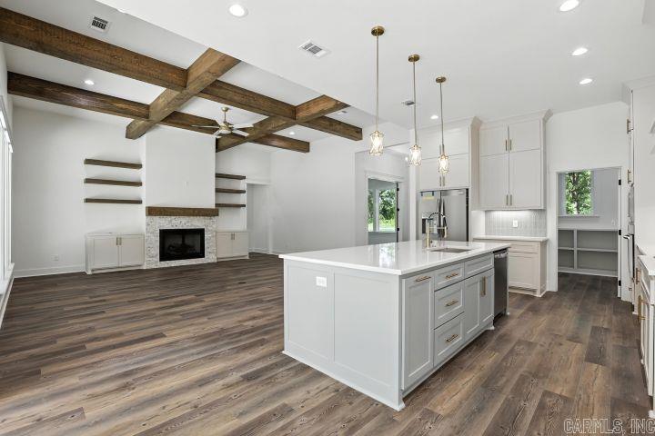 ANNIS ESTATES SUB - Residential