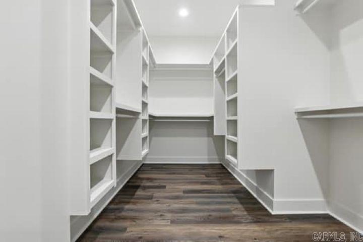 ANNIS ESTATES SUB - Residential