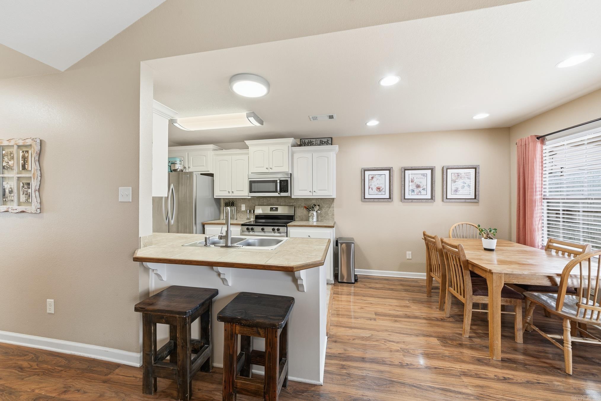 BRYSON ESTATES - Residential