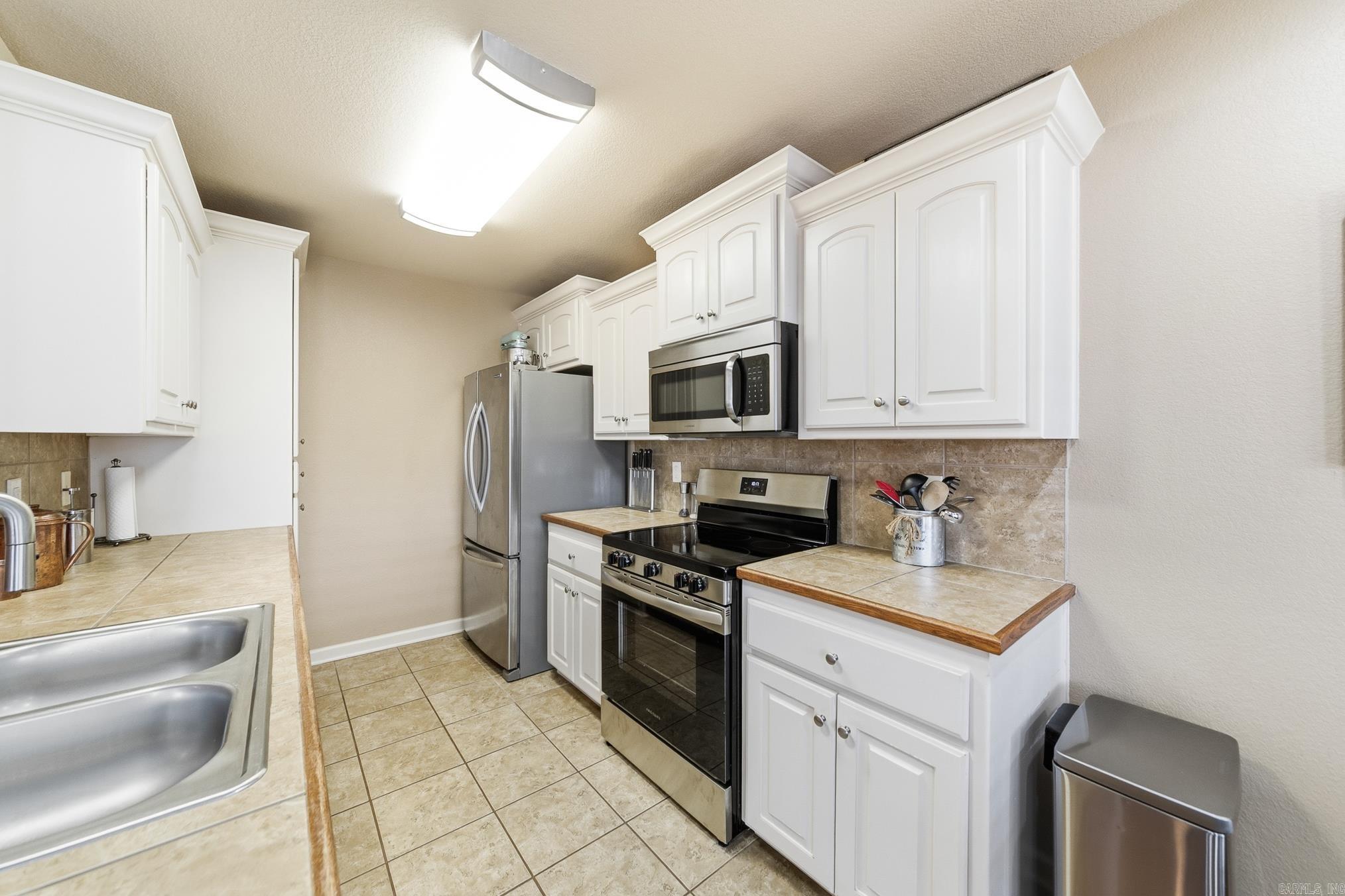 BRYSON ESTATES - Residential