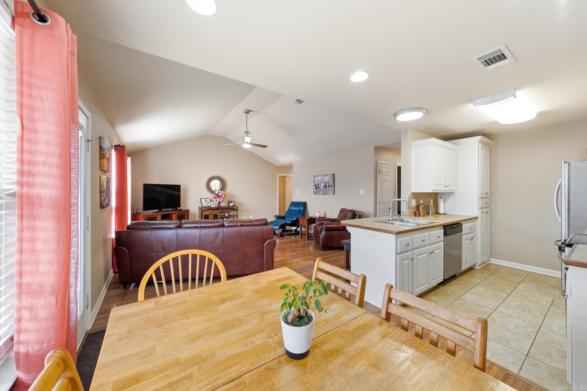 BRYSON ESTATES - Residential