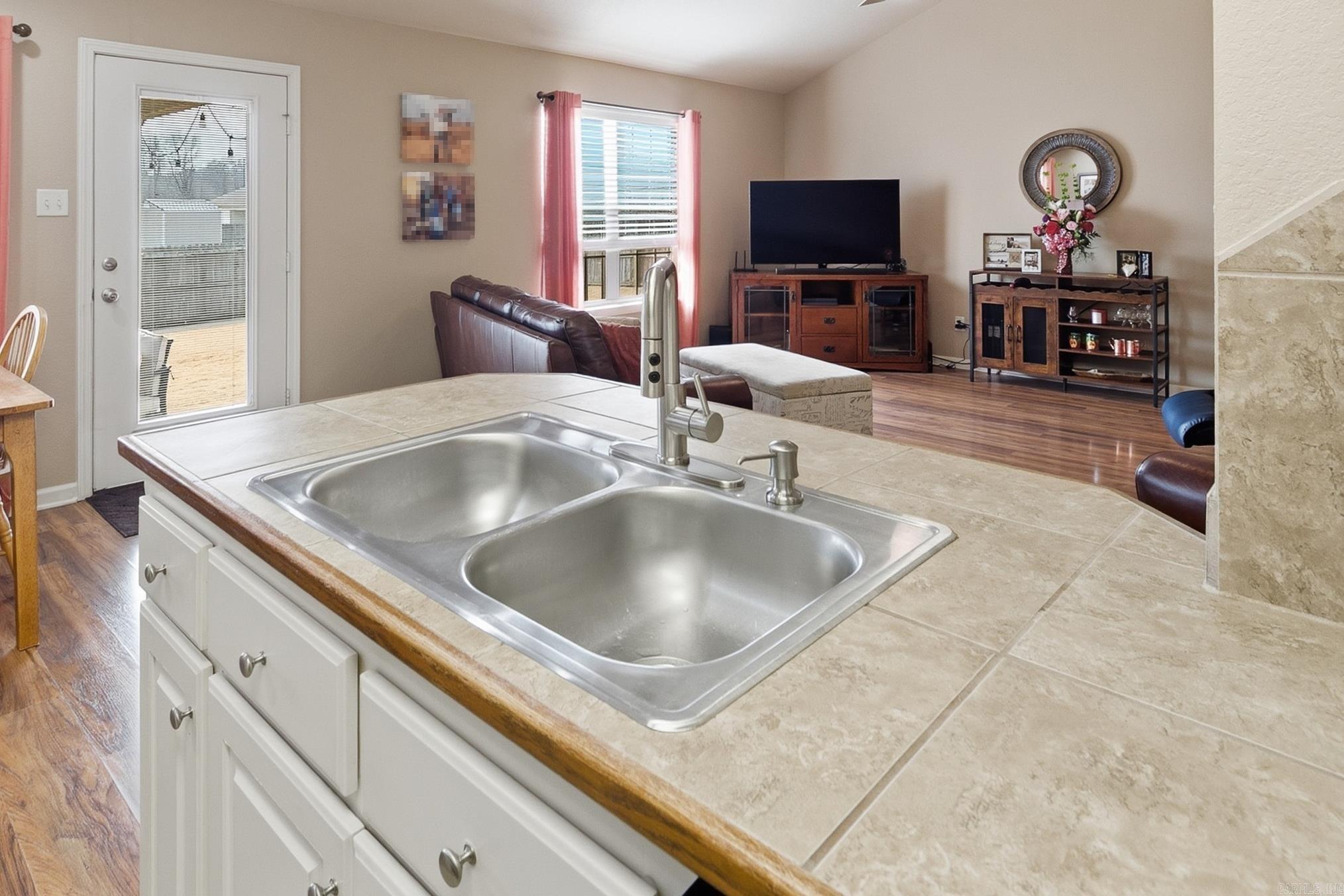 BRYSON ESTATES - Residential