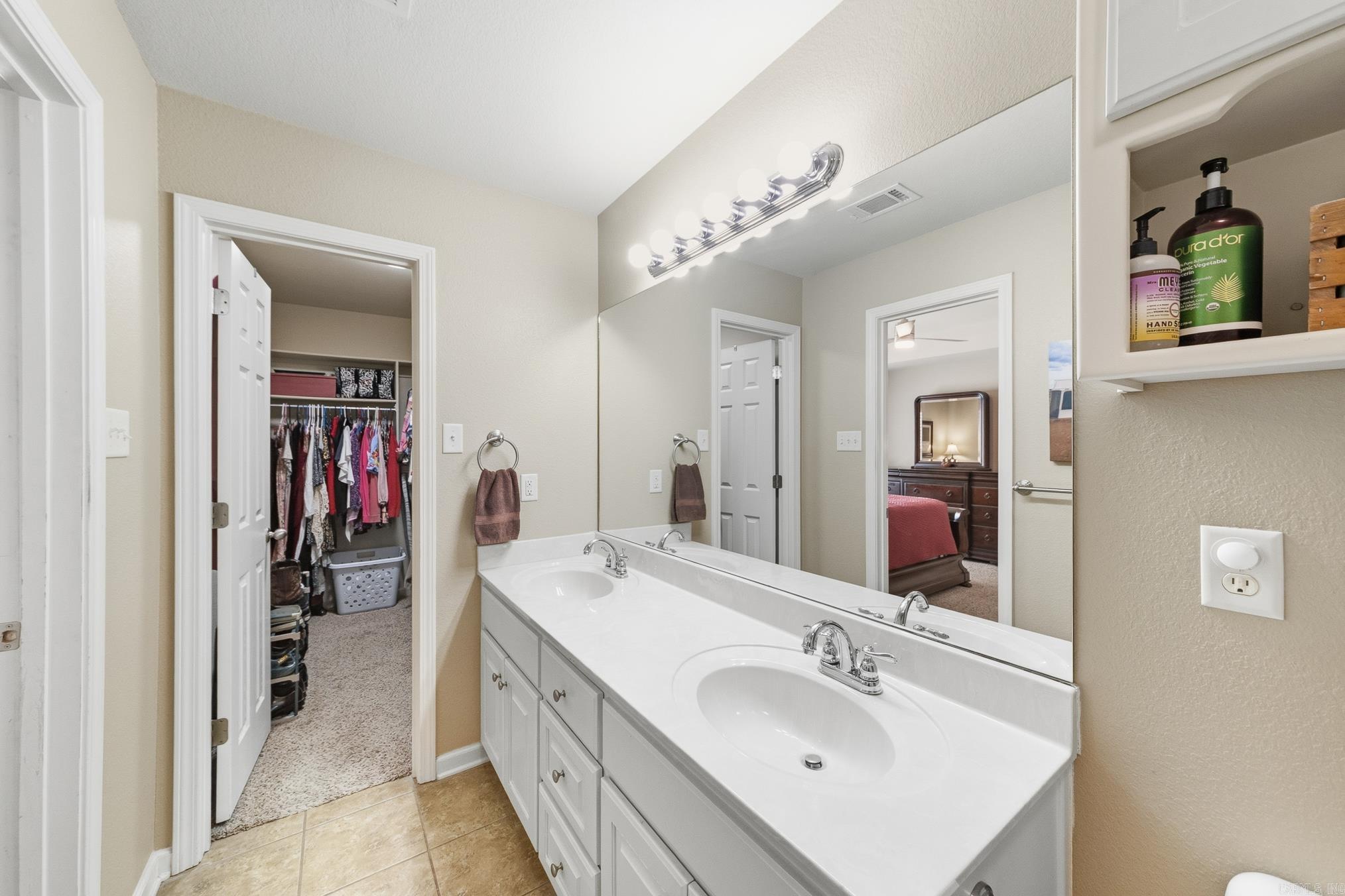 BRYSON ESTATES - Residential