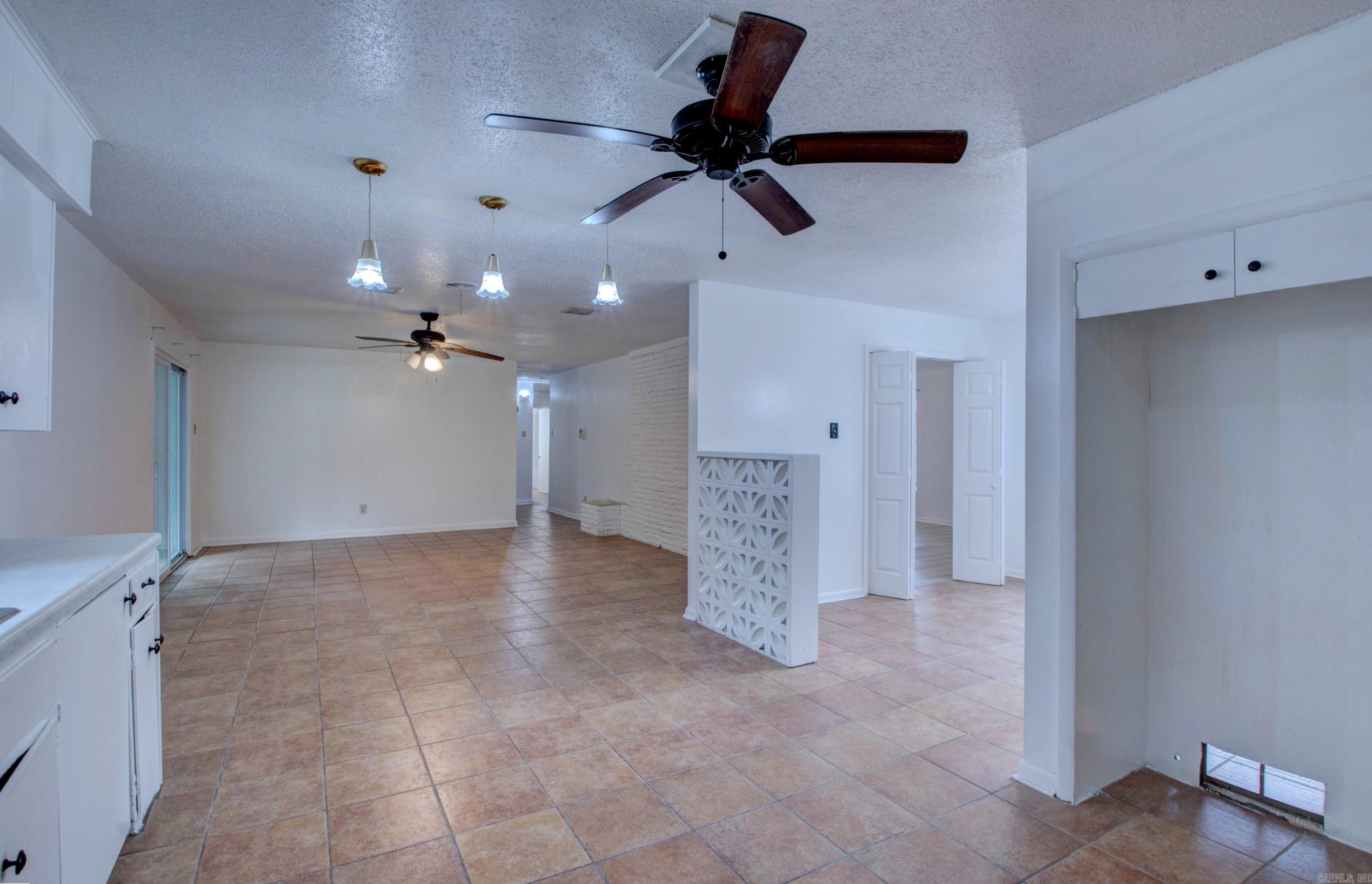 Rinke Gardens Acres - Residential