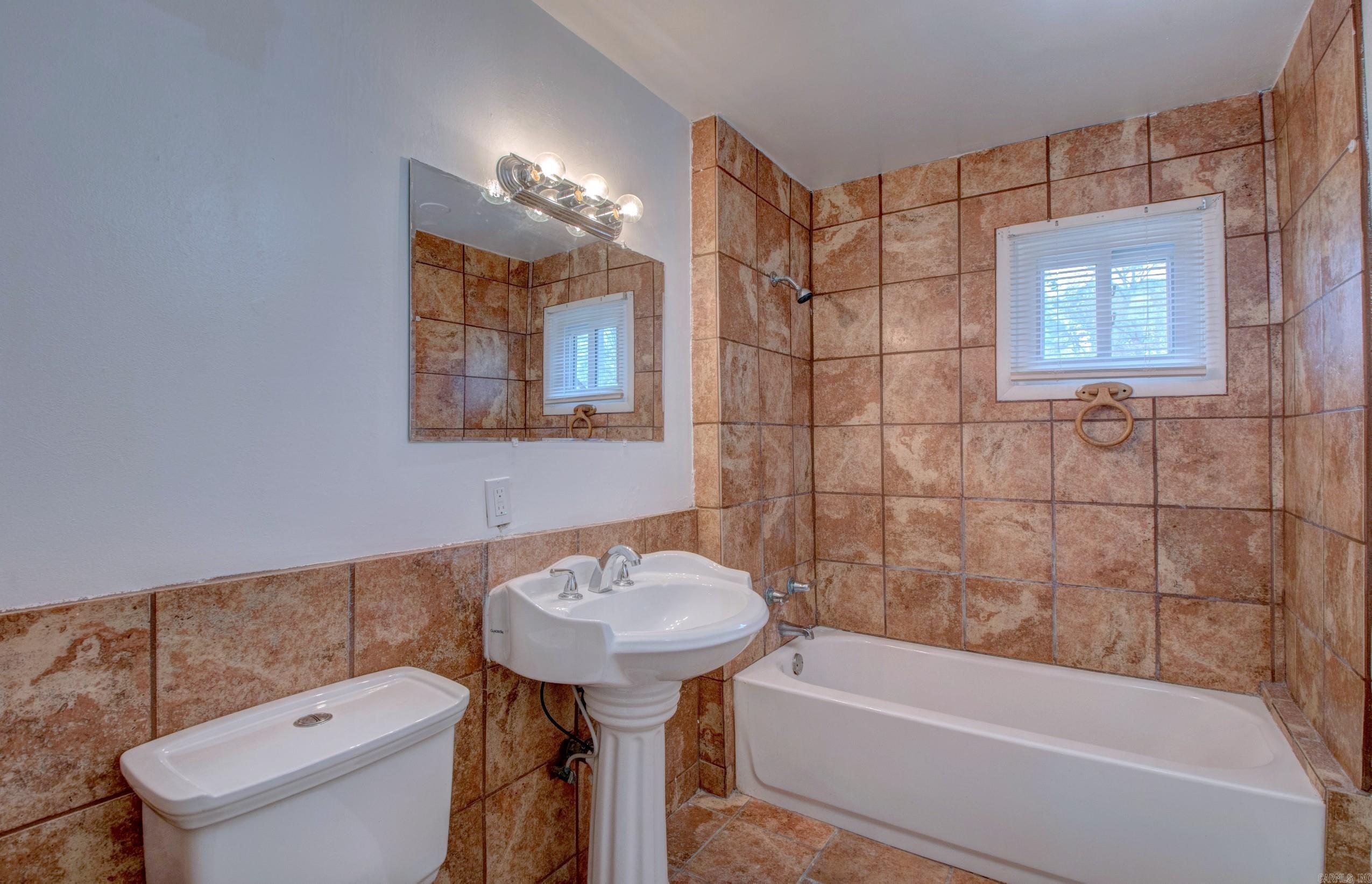 Rinke Gardens Acres - Residential